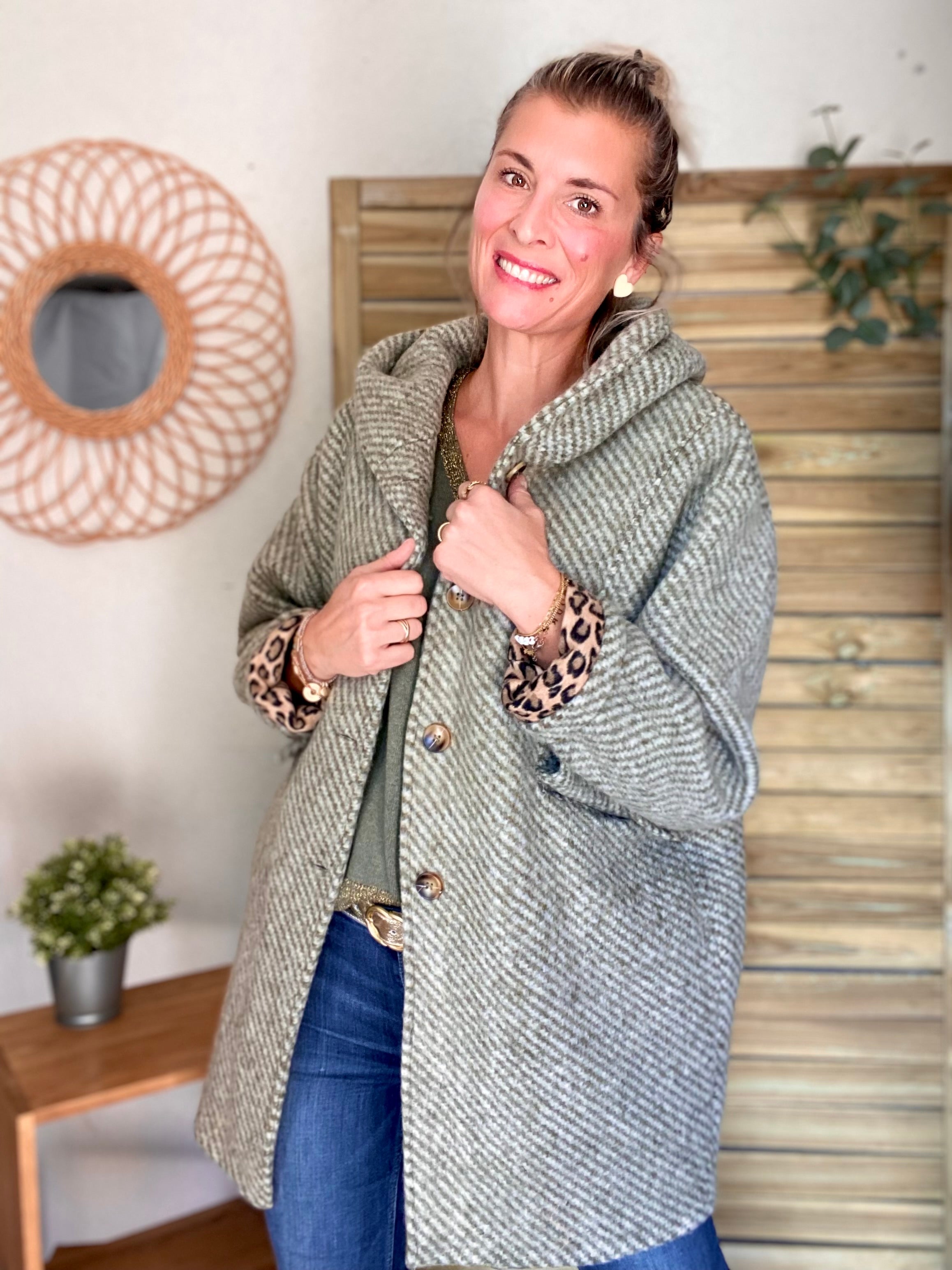 Manteau laine AGATHE avec détails Léo (étoile capuche) - Kaki - FIN DE SÉRIE