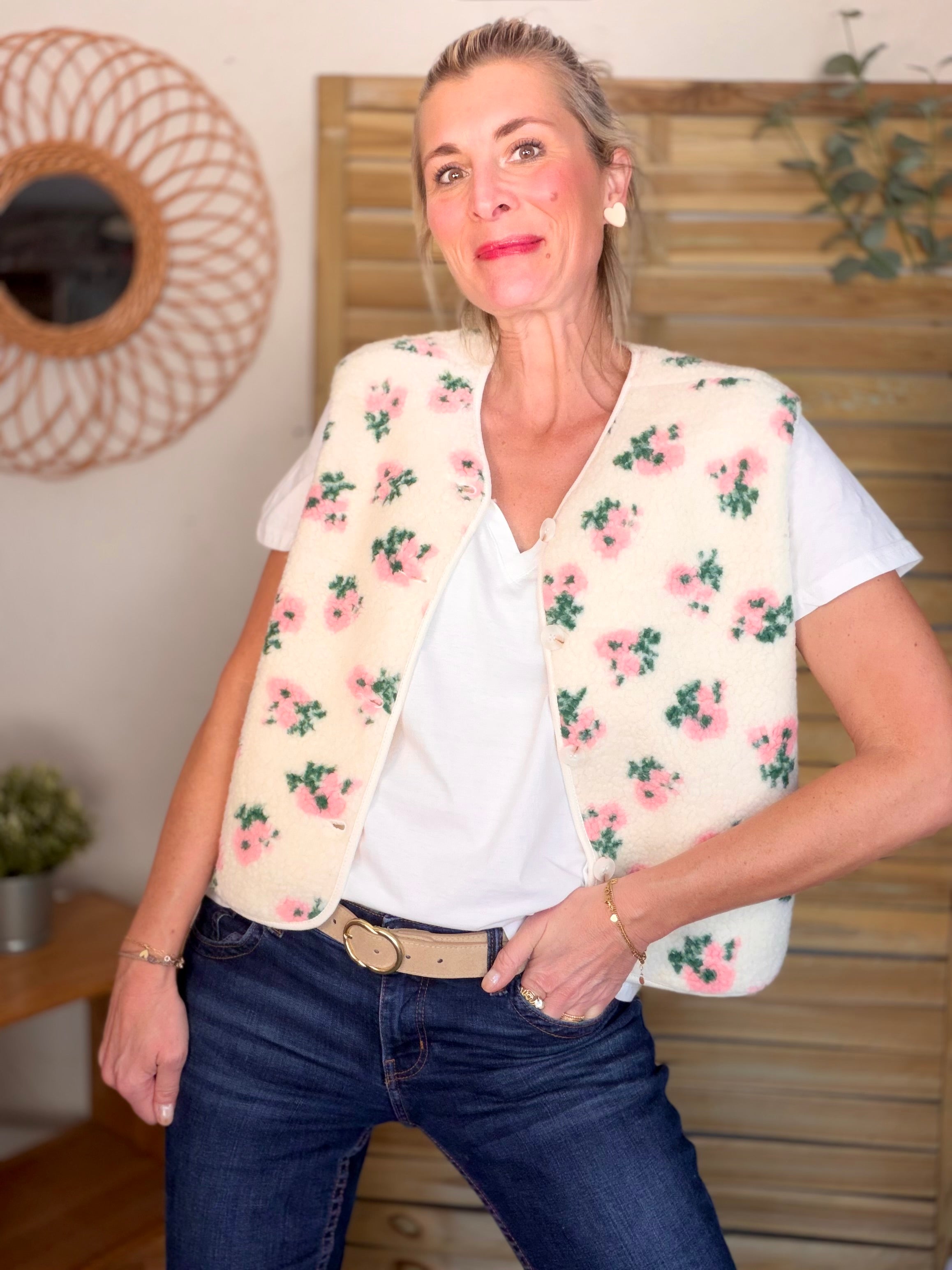 Gilet sans manche moumoute imprimé grosses fleurs AUDE