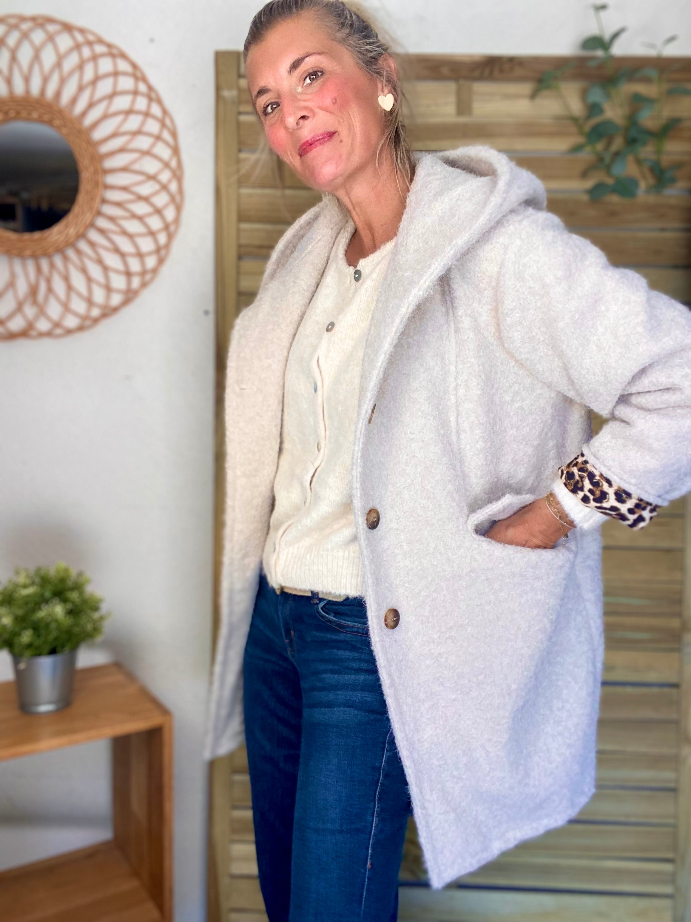 Manteau en laine EUGÉNIE avec détails Léo 🐆 - Crème