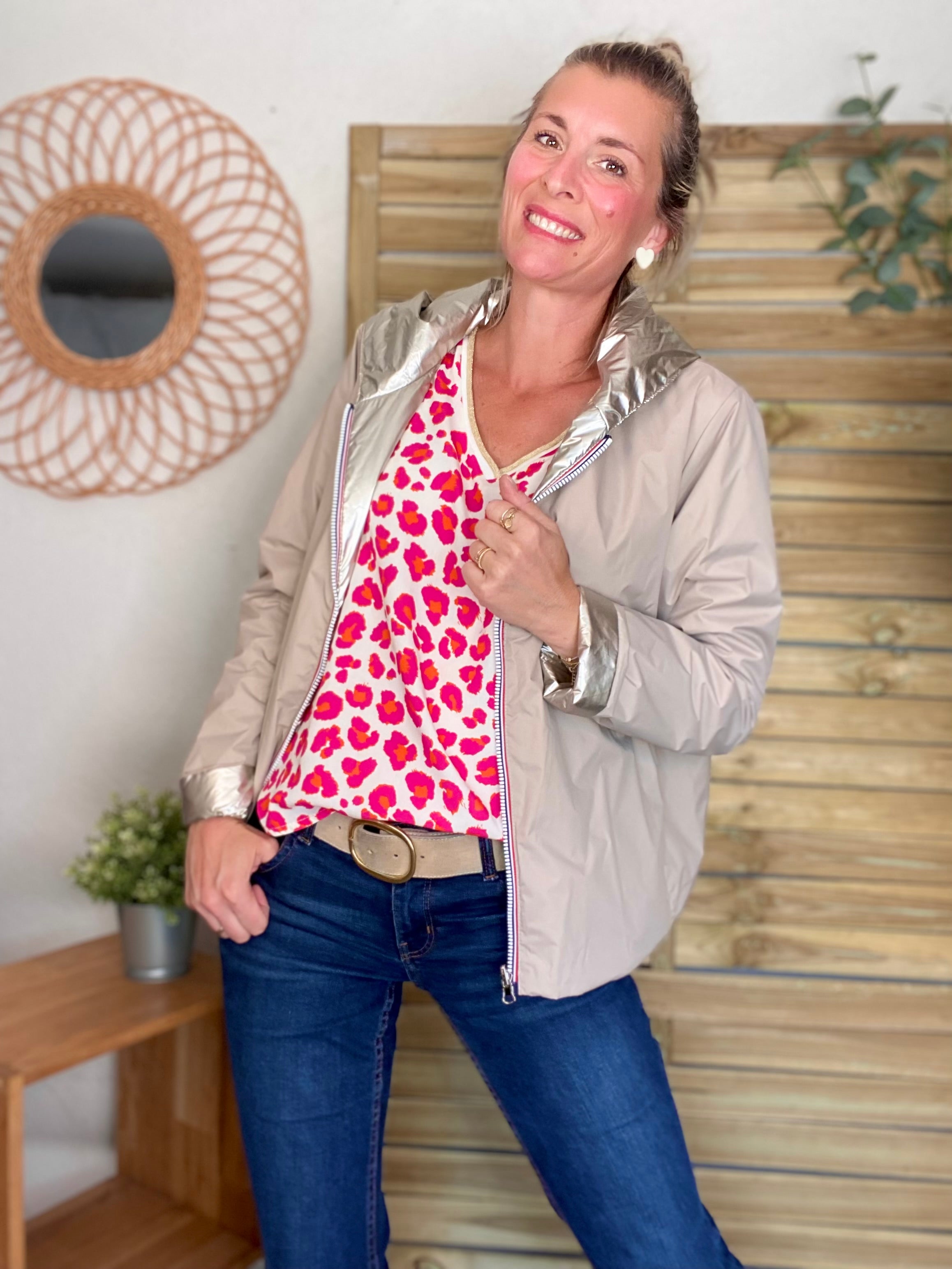 Top imprimé Léo col V avec lurex MISHA - Fuschia