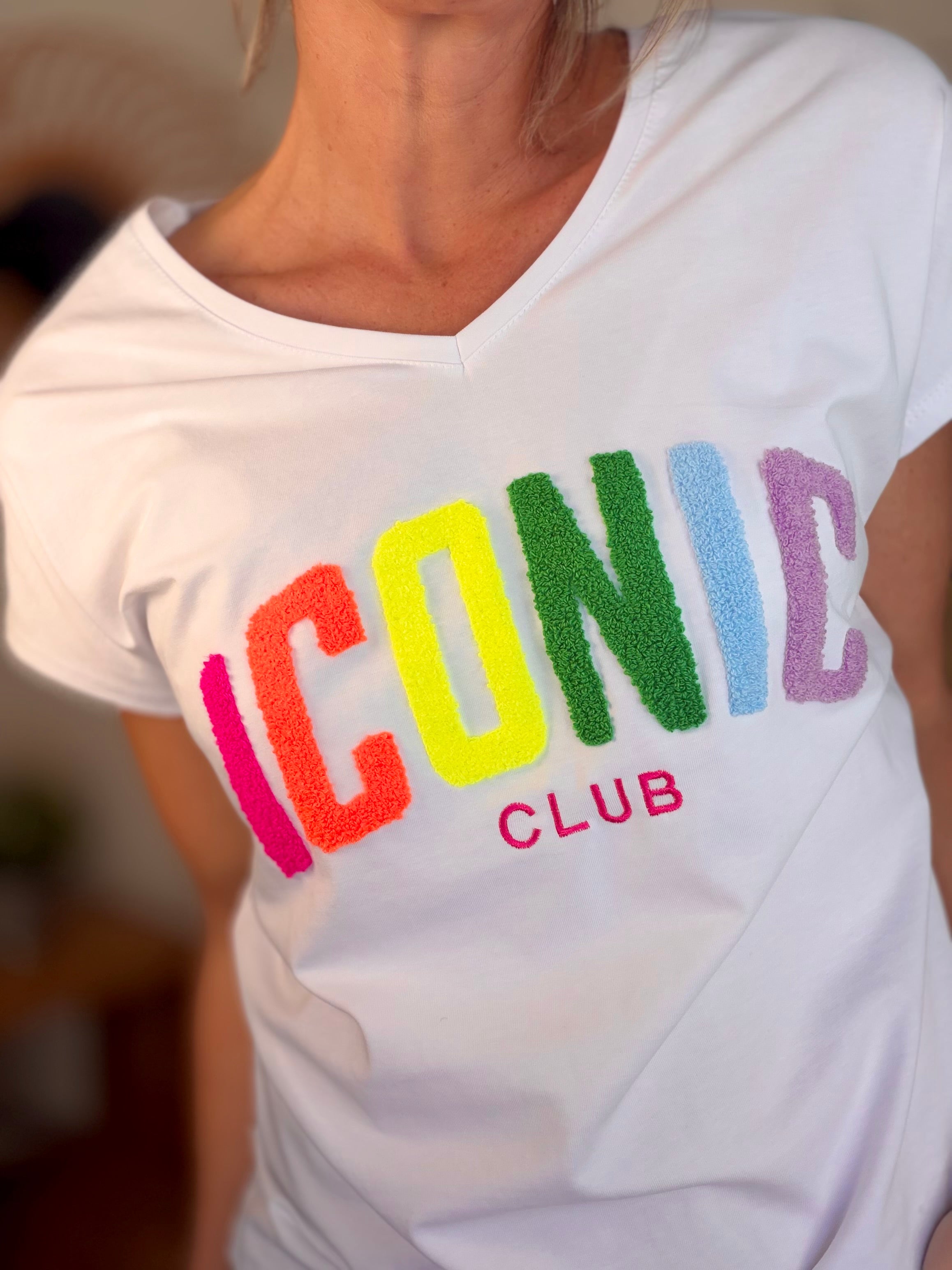 Tee shirt col V cœur ICONIC club MIRANDA Blanc