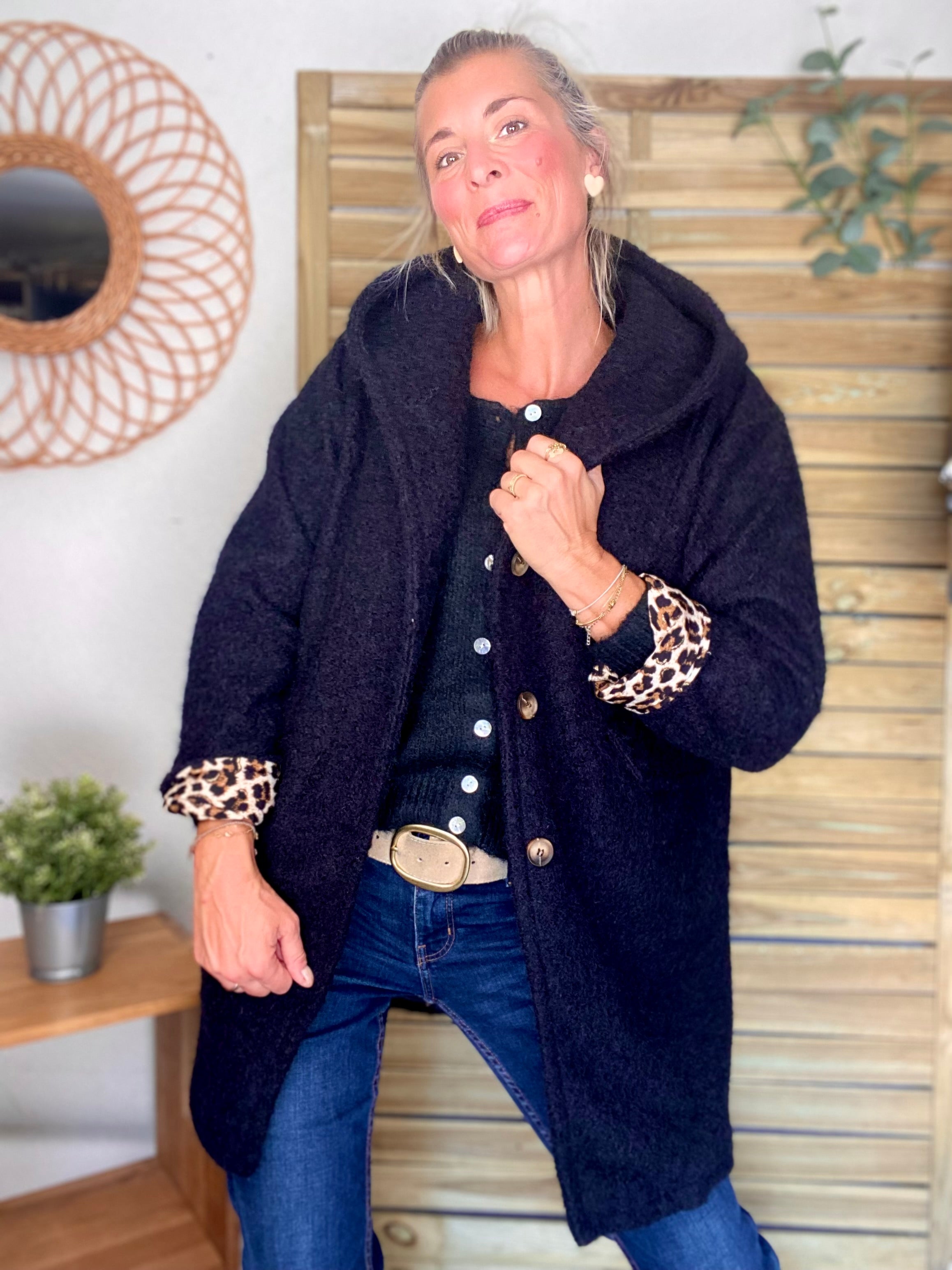 Manteau en laine EUGÉNIE avec détails Léo 🐆 - Noir