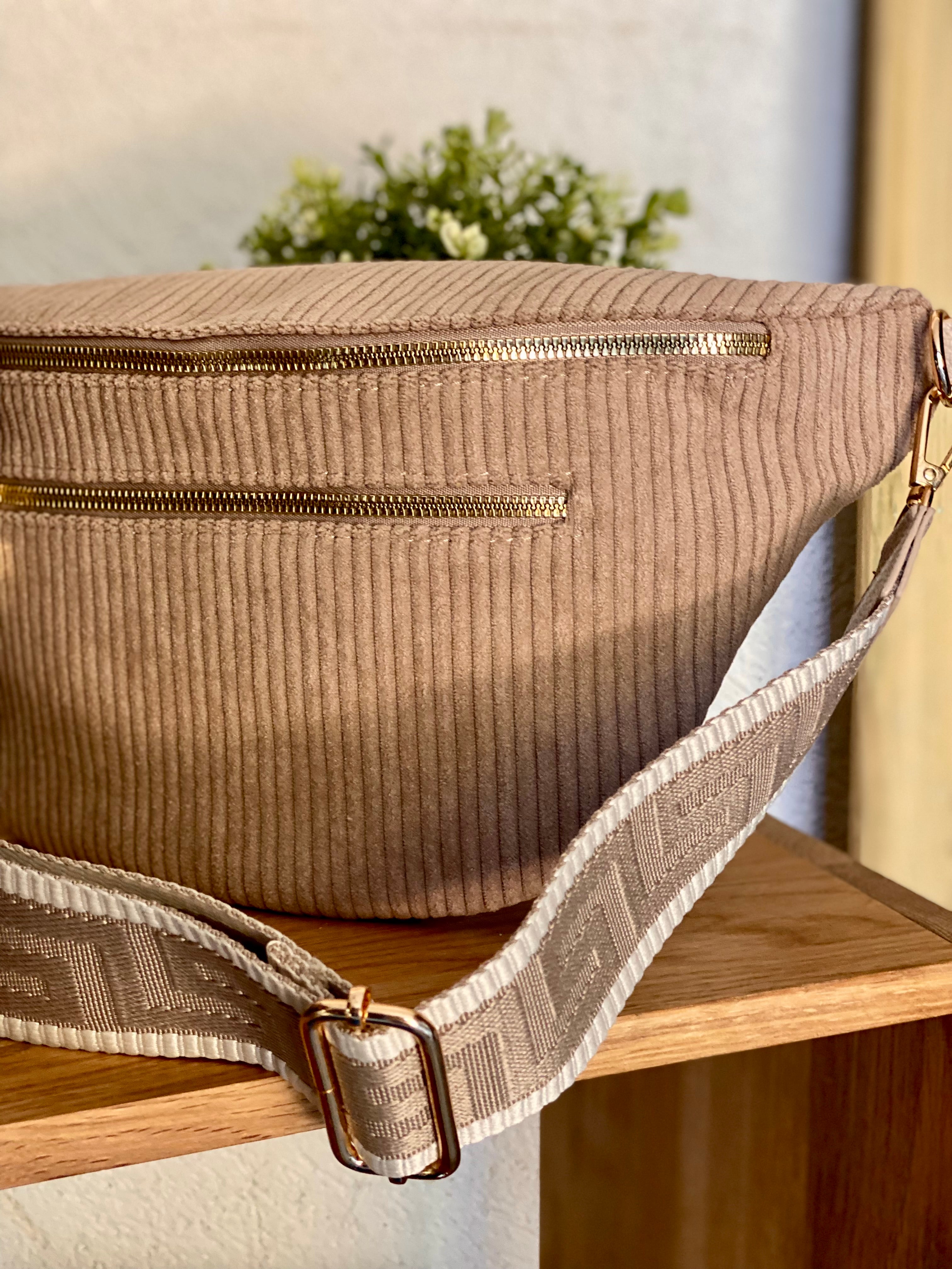 Sac banane XL en velours côtelé 2 zips et sangle fantaisie - WENDY - Taupe