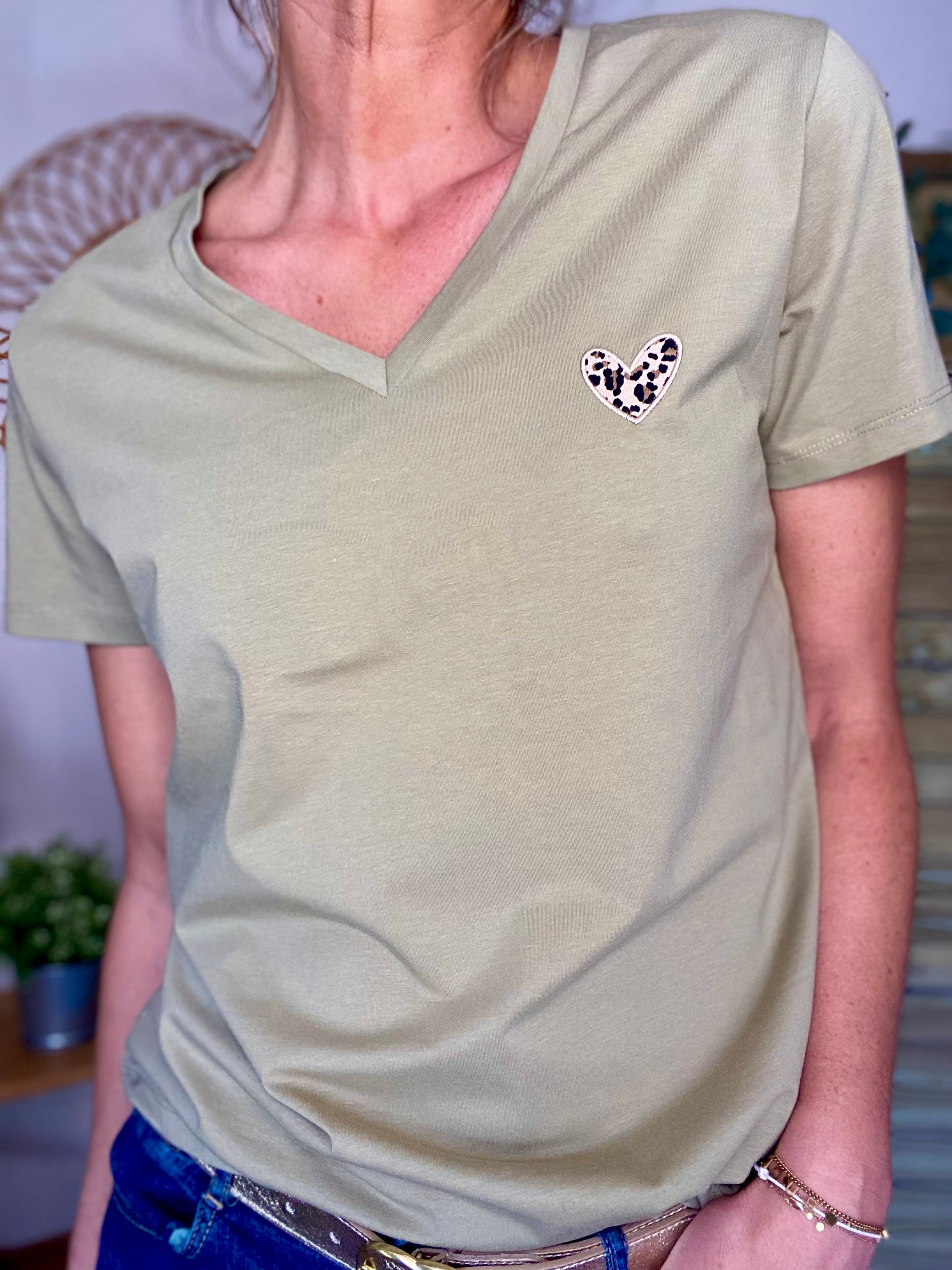 Tee shirt cœur léo brodé MAËVA 🐆 - Kaki clair