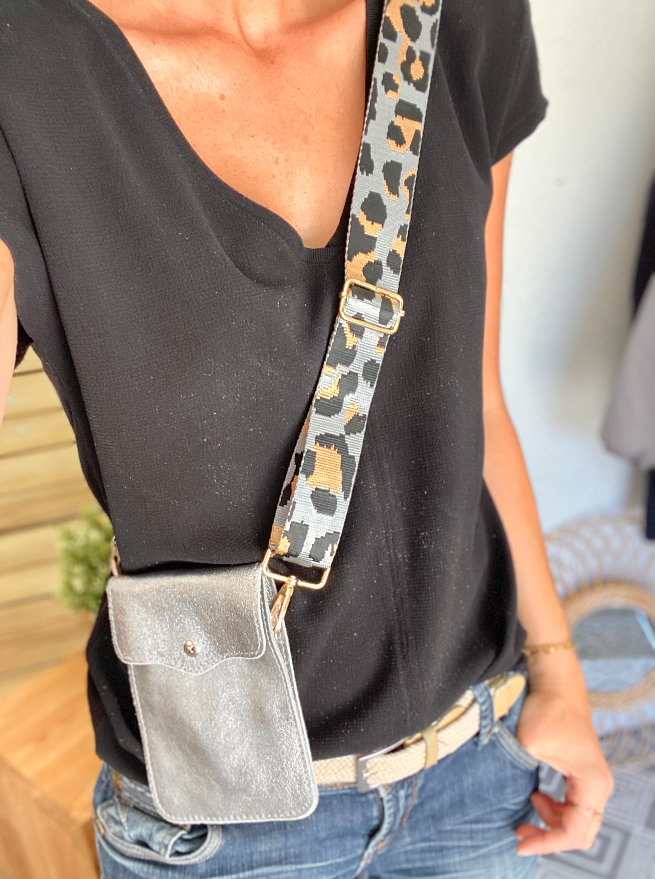 Pochette bandoulière en cuir irisé - FLORE - Argent (7 coloris)