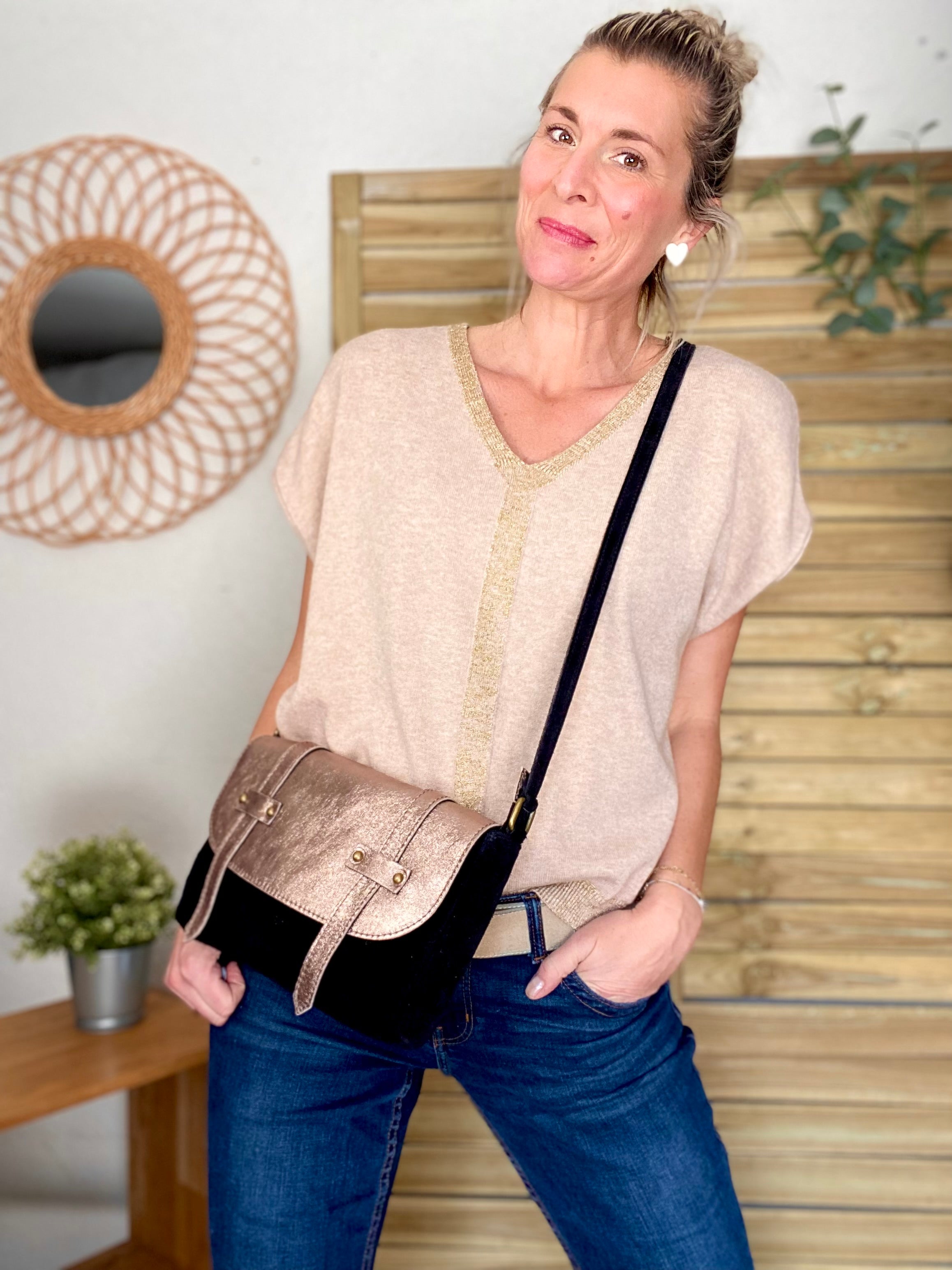 Sac bandoulière en cuir daim et irisé ESMÉE - Noir Bronze