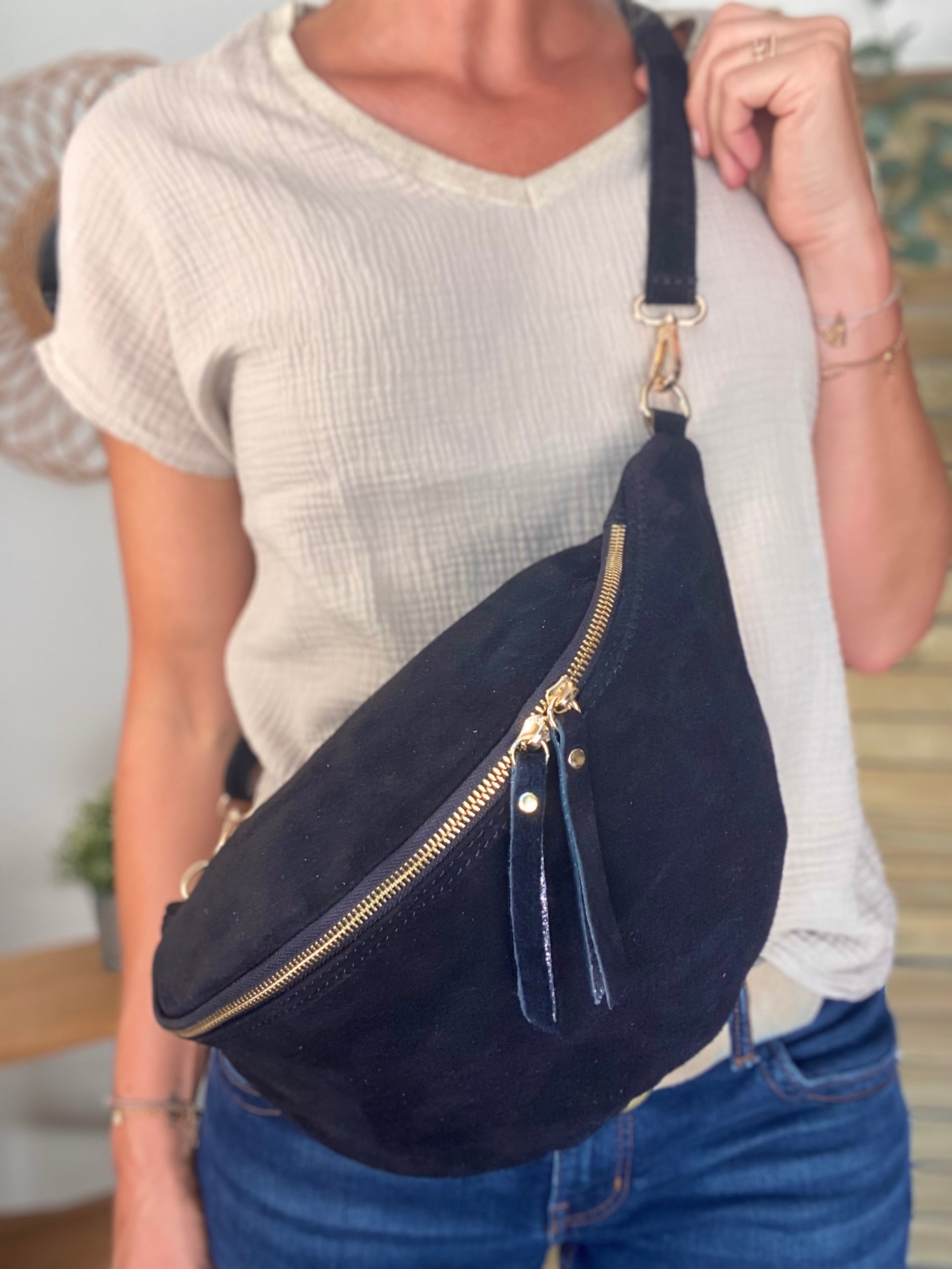 Sac banane XL en croite de cuir - JANE - Noir