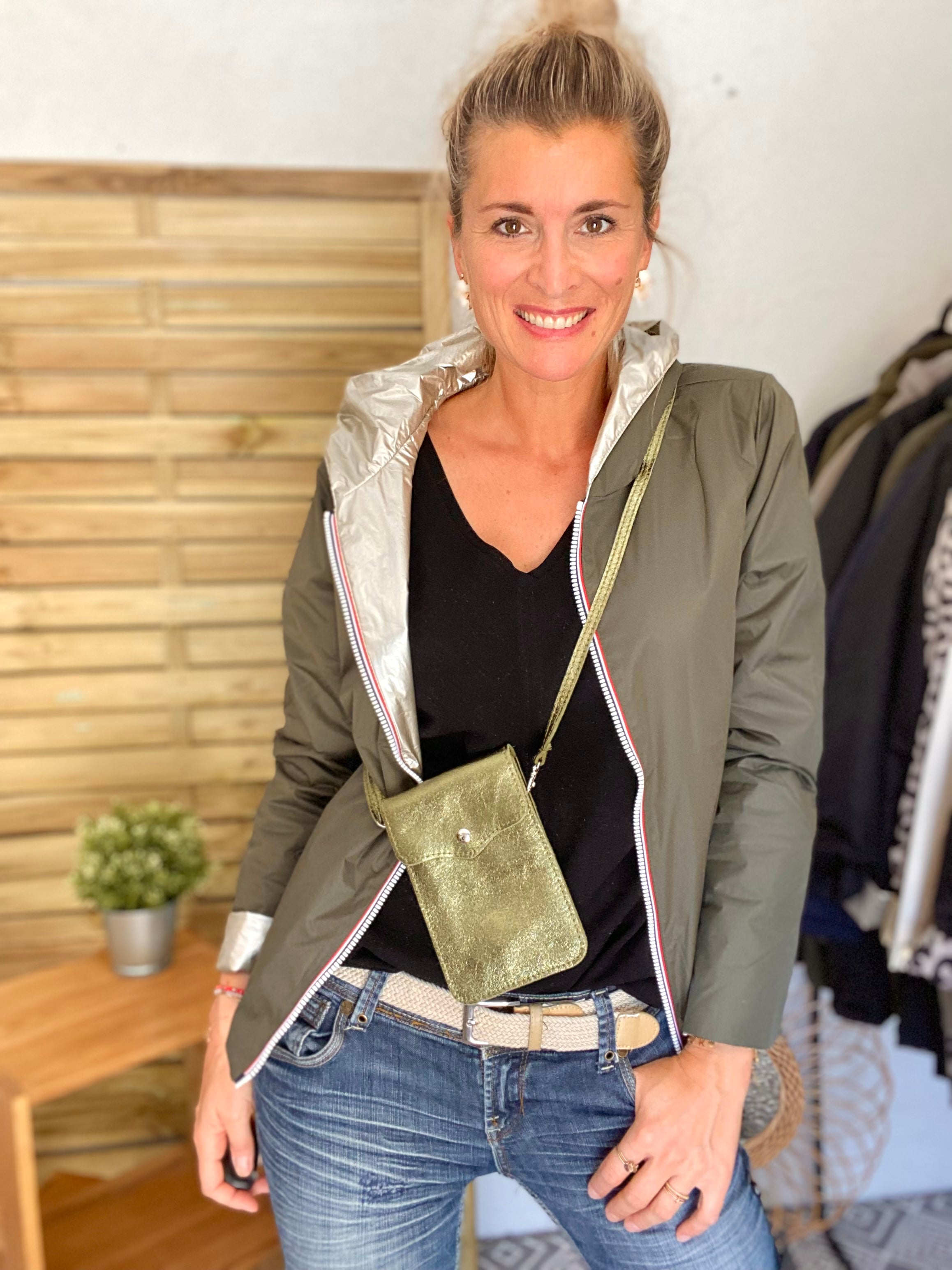Pochette bandoulière en cuir irisé - FLORE - Kaki