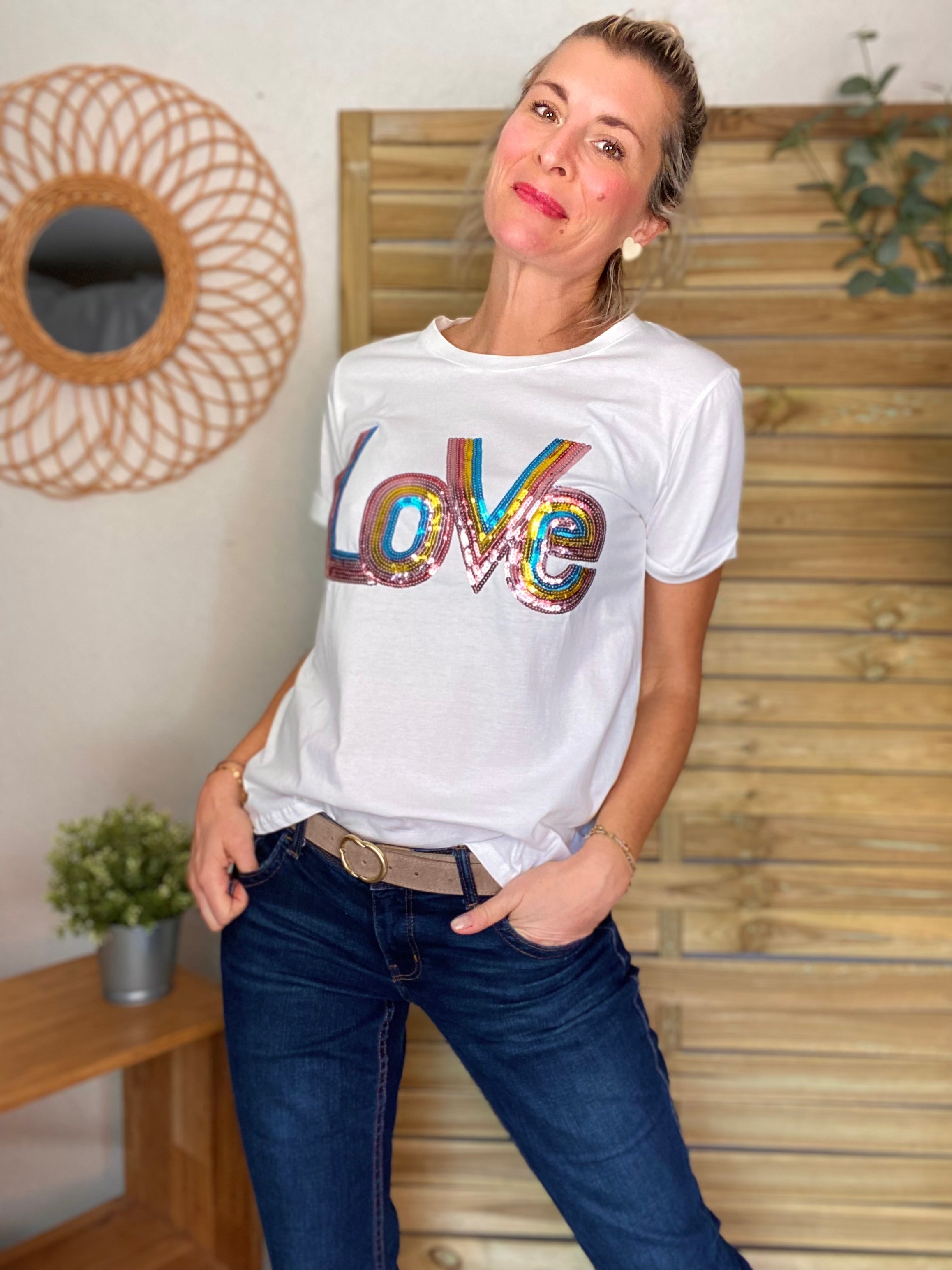 Tee shirt LOVE sequins INDRA