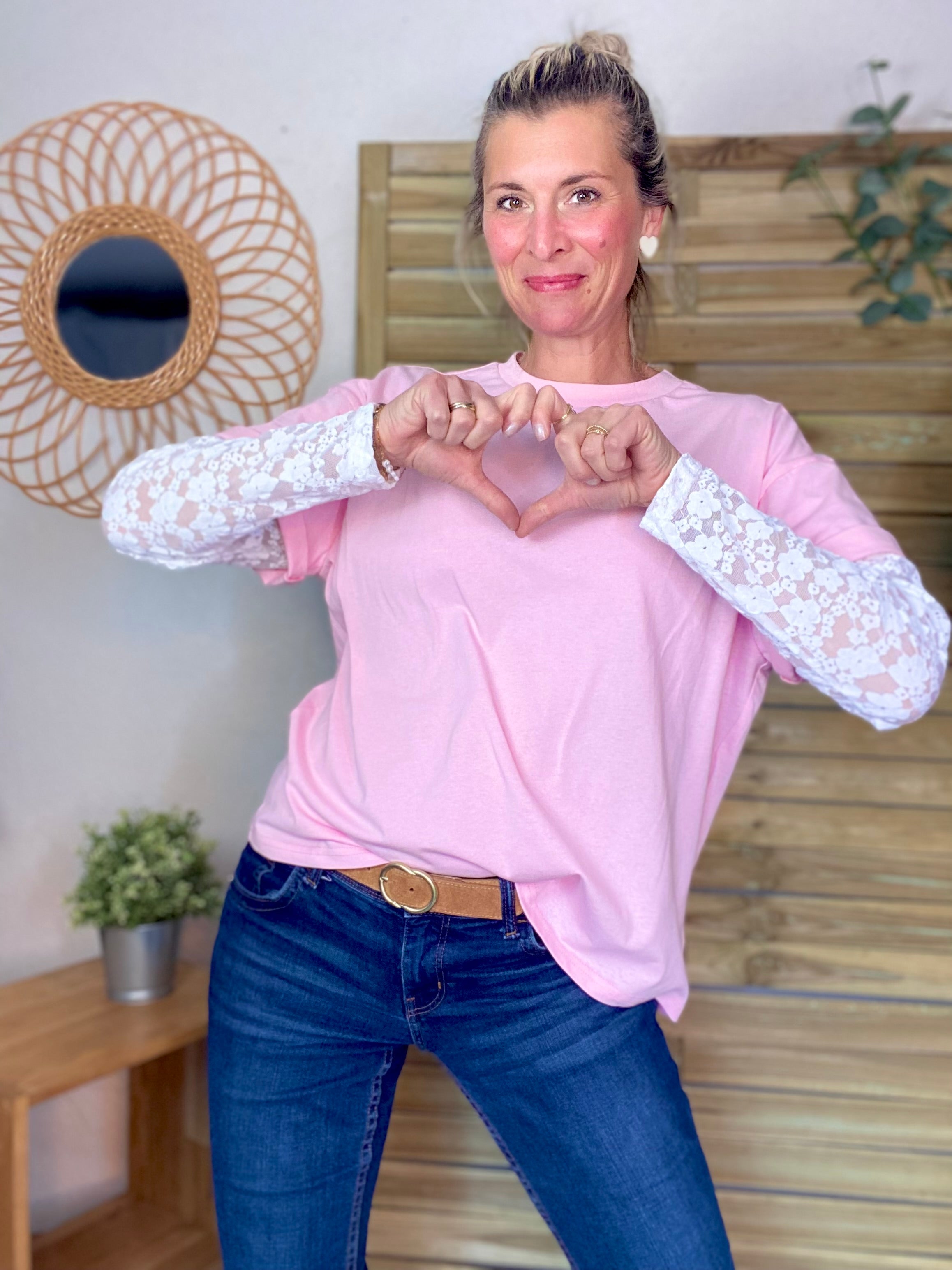 Tee shirt avec manches longues dentelle PAMELA - Rose