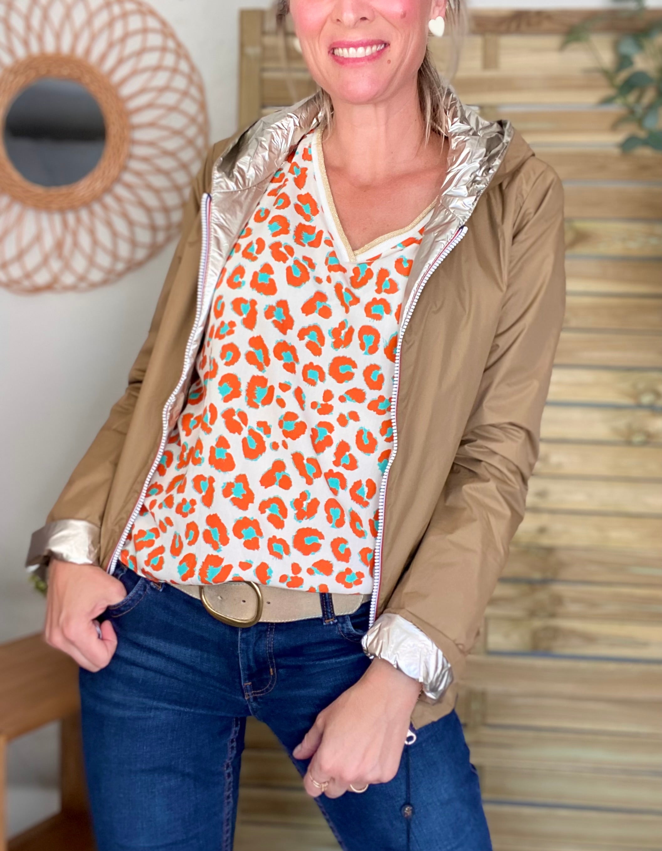 Top imprimé Léo col V avec lurex MISHA - Orange