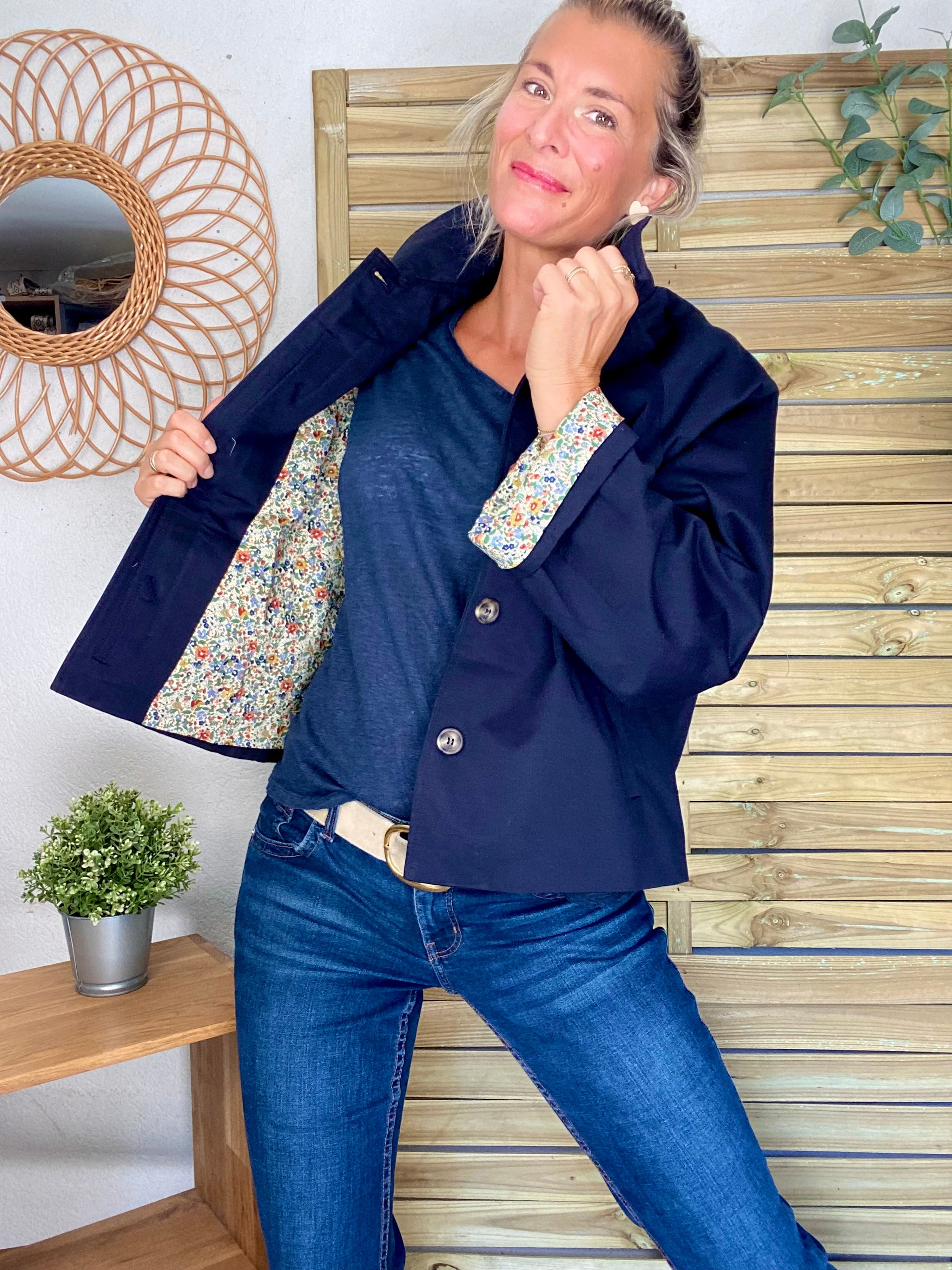 Veste Trench en coton bleu marine avec Liberty - MAHAUT