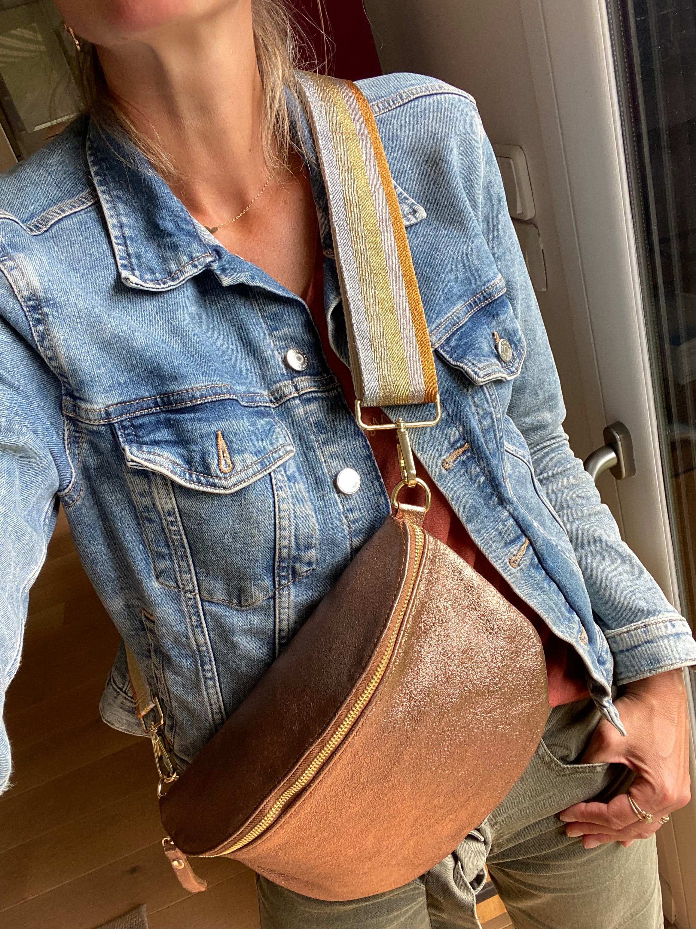 Sac banane XL en cuir irisé 30cm - JANIS - Or rosé