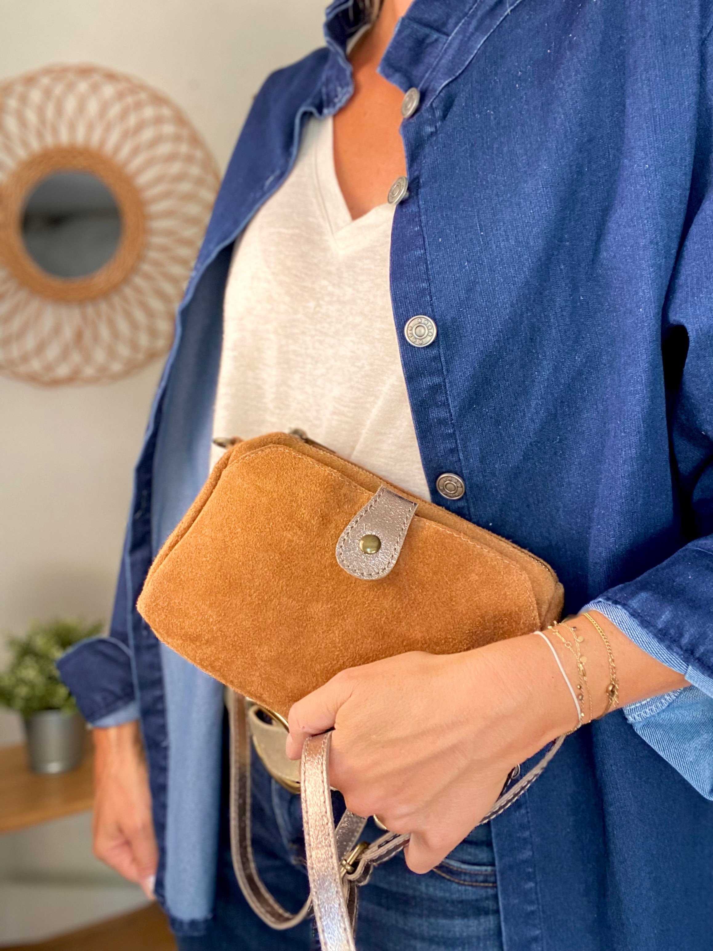 Sac bandoulière en cuir EZRA - Camel/Bronze