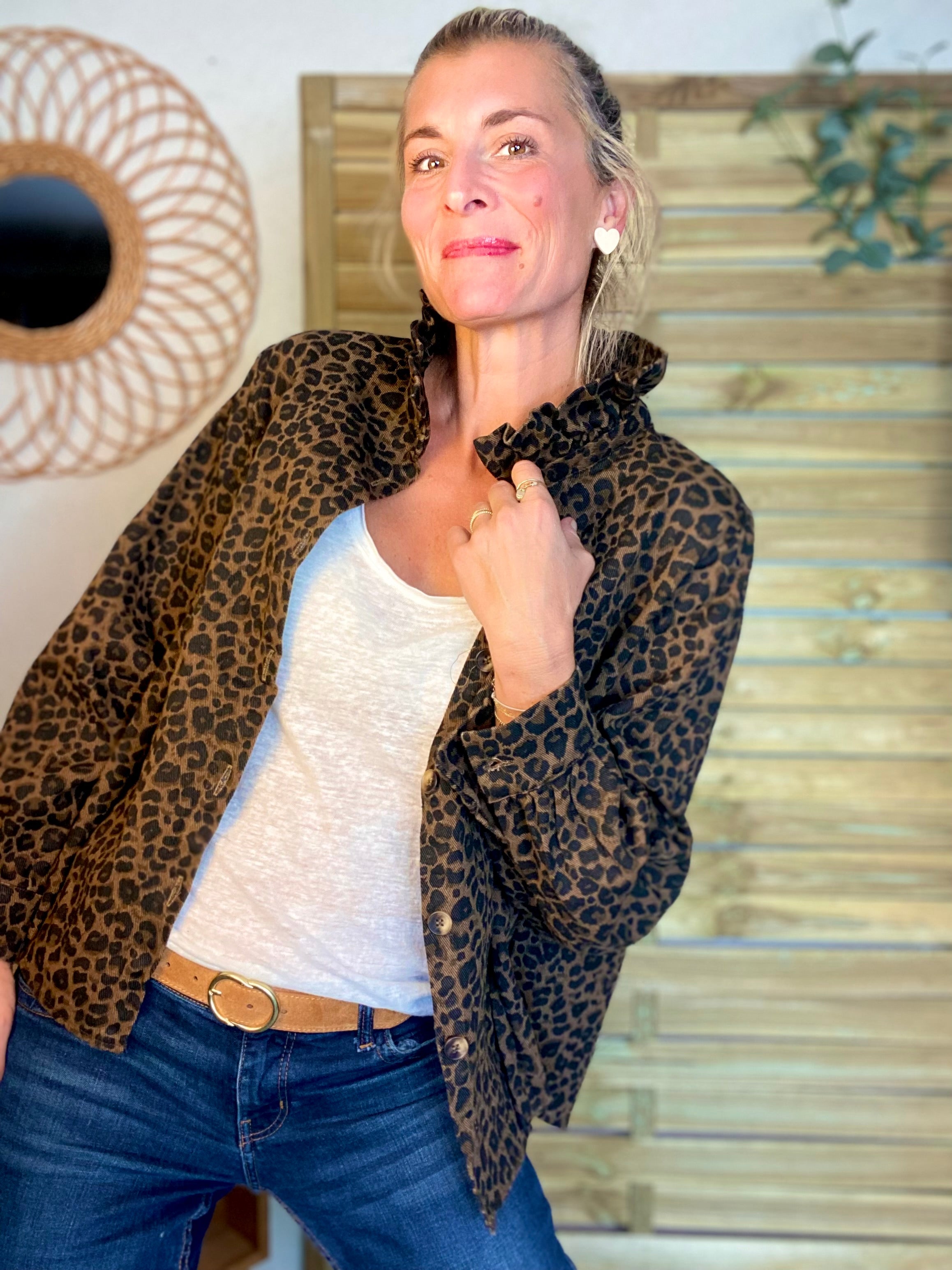 Veste / Chemise en coton, col victorien volanté LISA - Léo 🐆