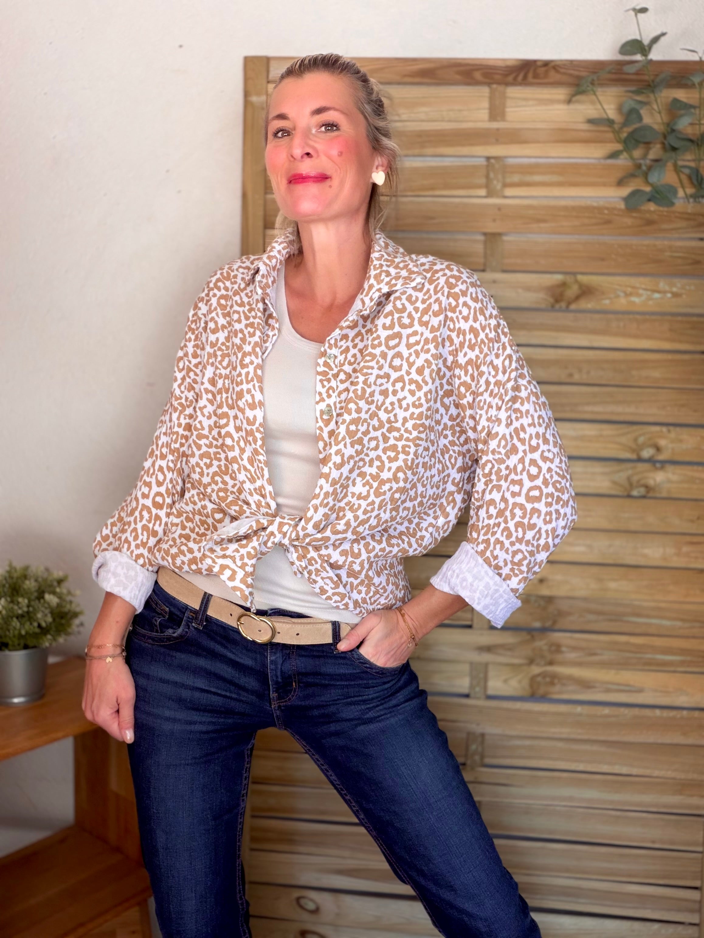 Chemise en gaze de coton imprimé Léo MARCIA - Camel