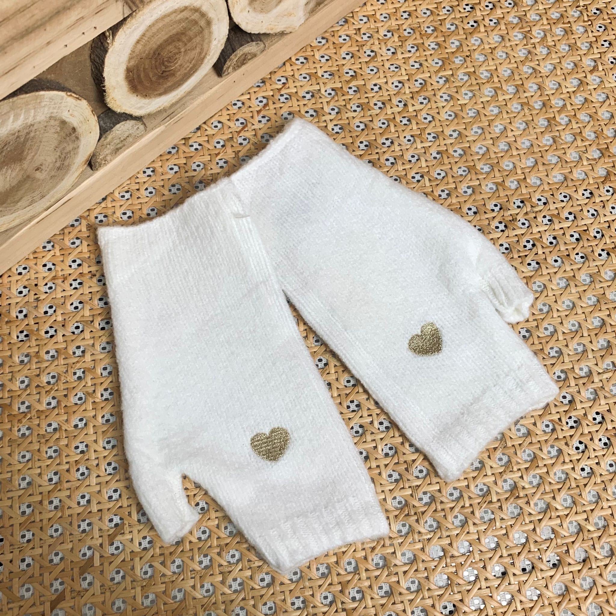 Mitaines CLARISSE avec coeur brodé 💛❤️