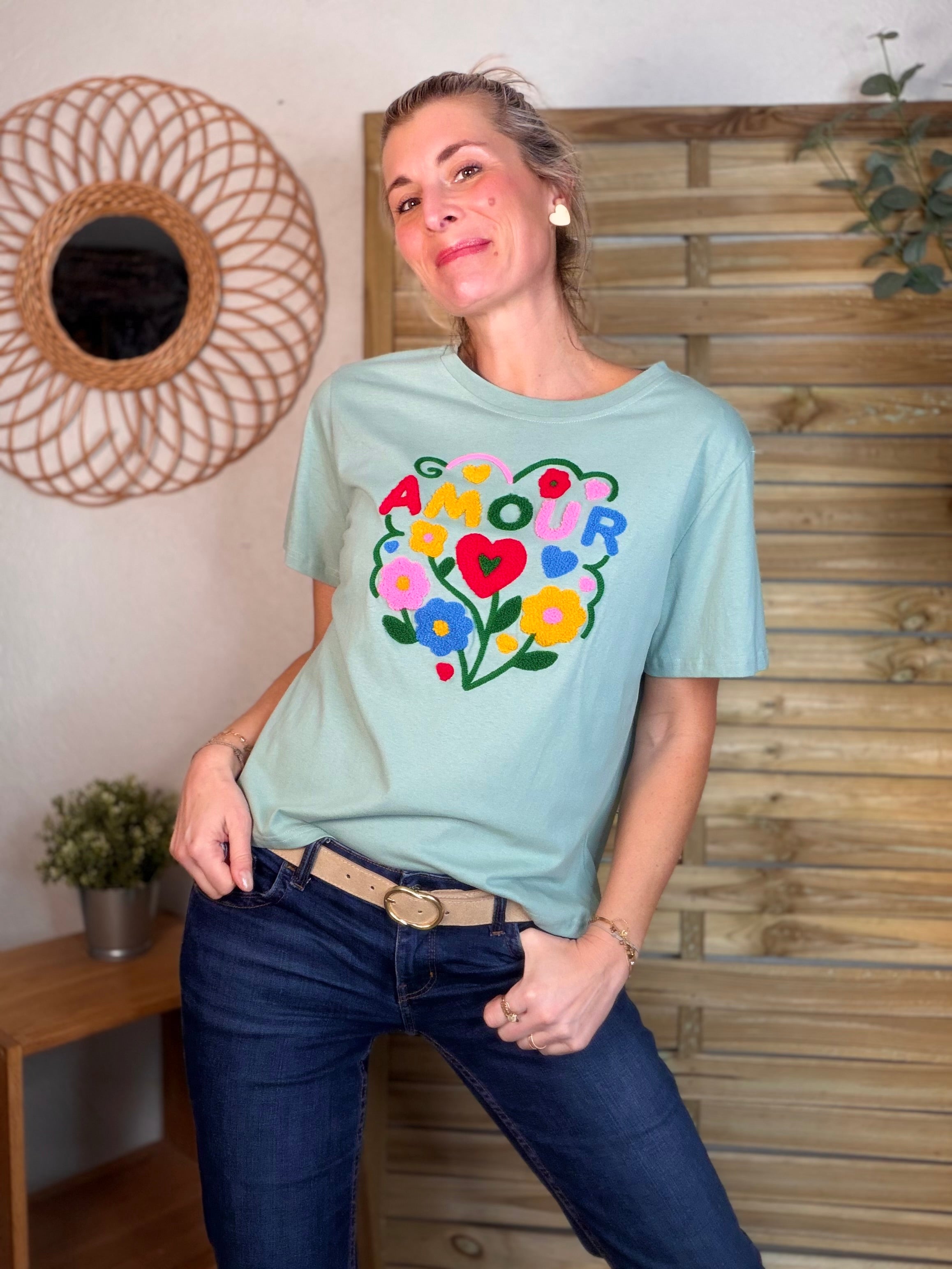 Tee shirt amour fleuri ARYA Vert sauge
