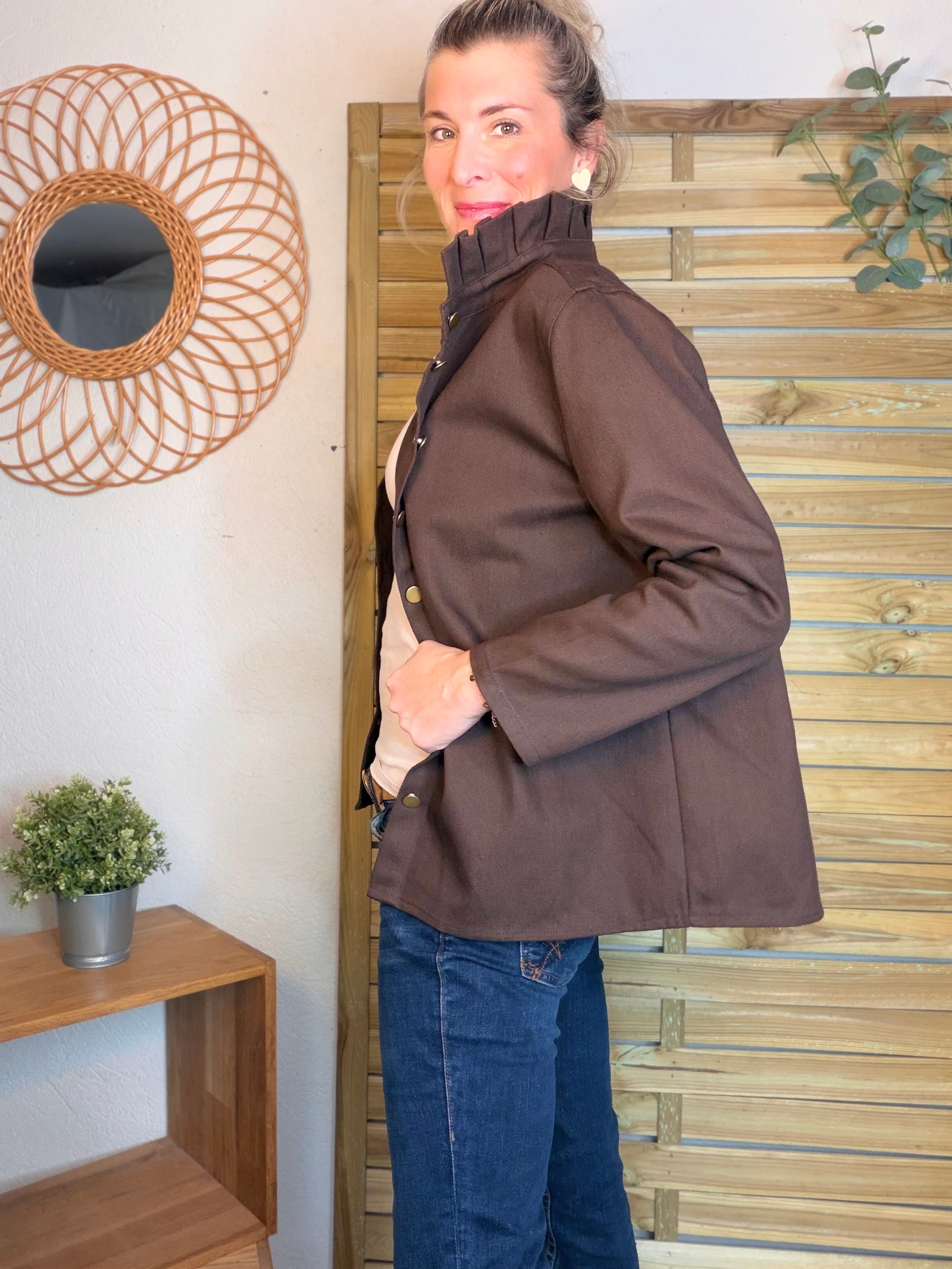 ⚡️ ARRIVAGE - Veste / Chemise en coton, col victorien volanté Beige taupe HILLARY - Choco