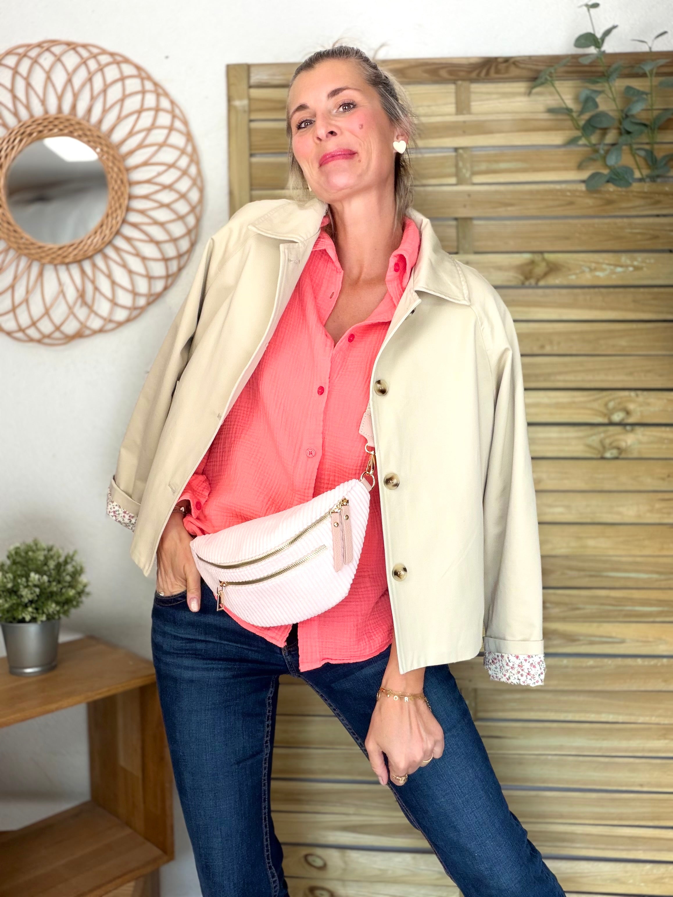Sac banane en velours côtelé 2 zips et sangle fantaisie - CHARLY Rose poudré