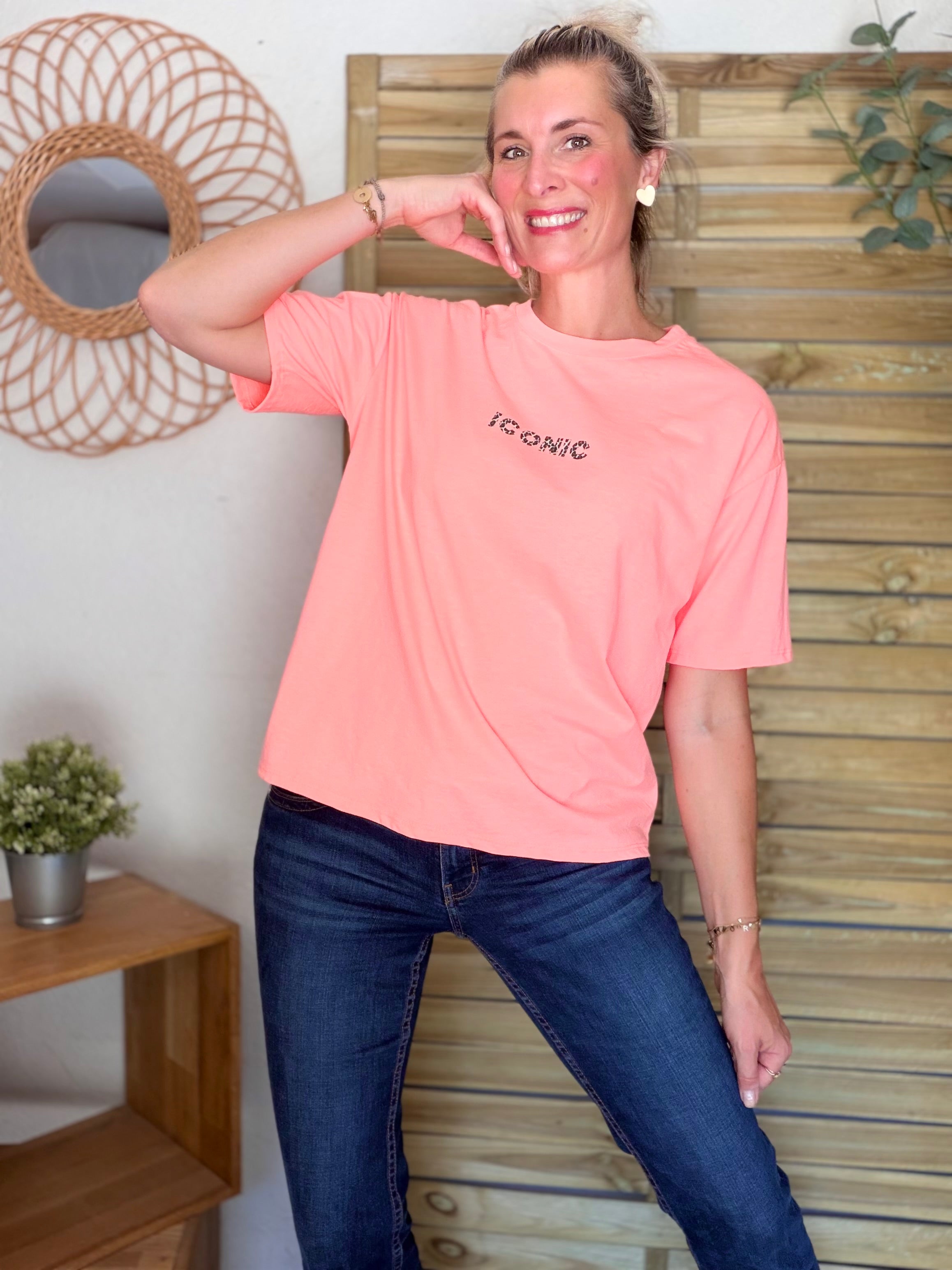 Tee shirt ICONIC Léo LÉONA Orange fluo