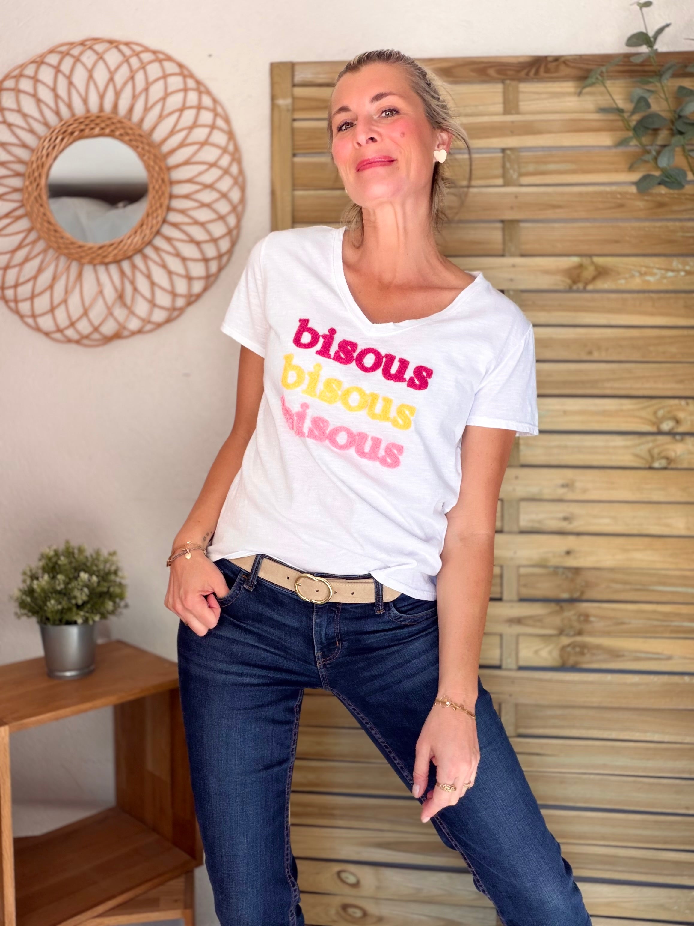 Tee shirt col V bisous ISAURE