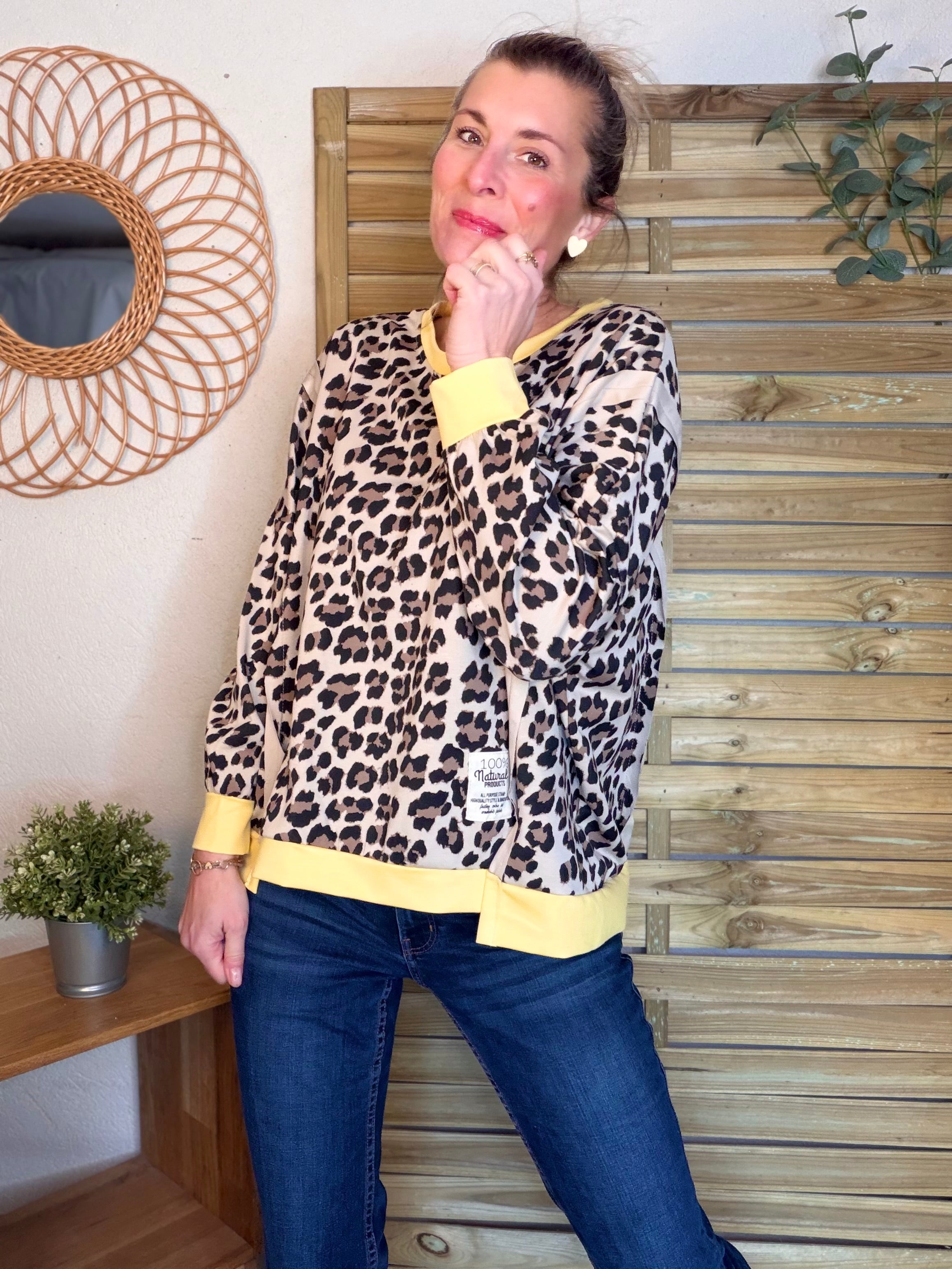 Sweat léger imprimé Léo jaune 🐆 ANOUK