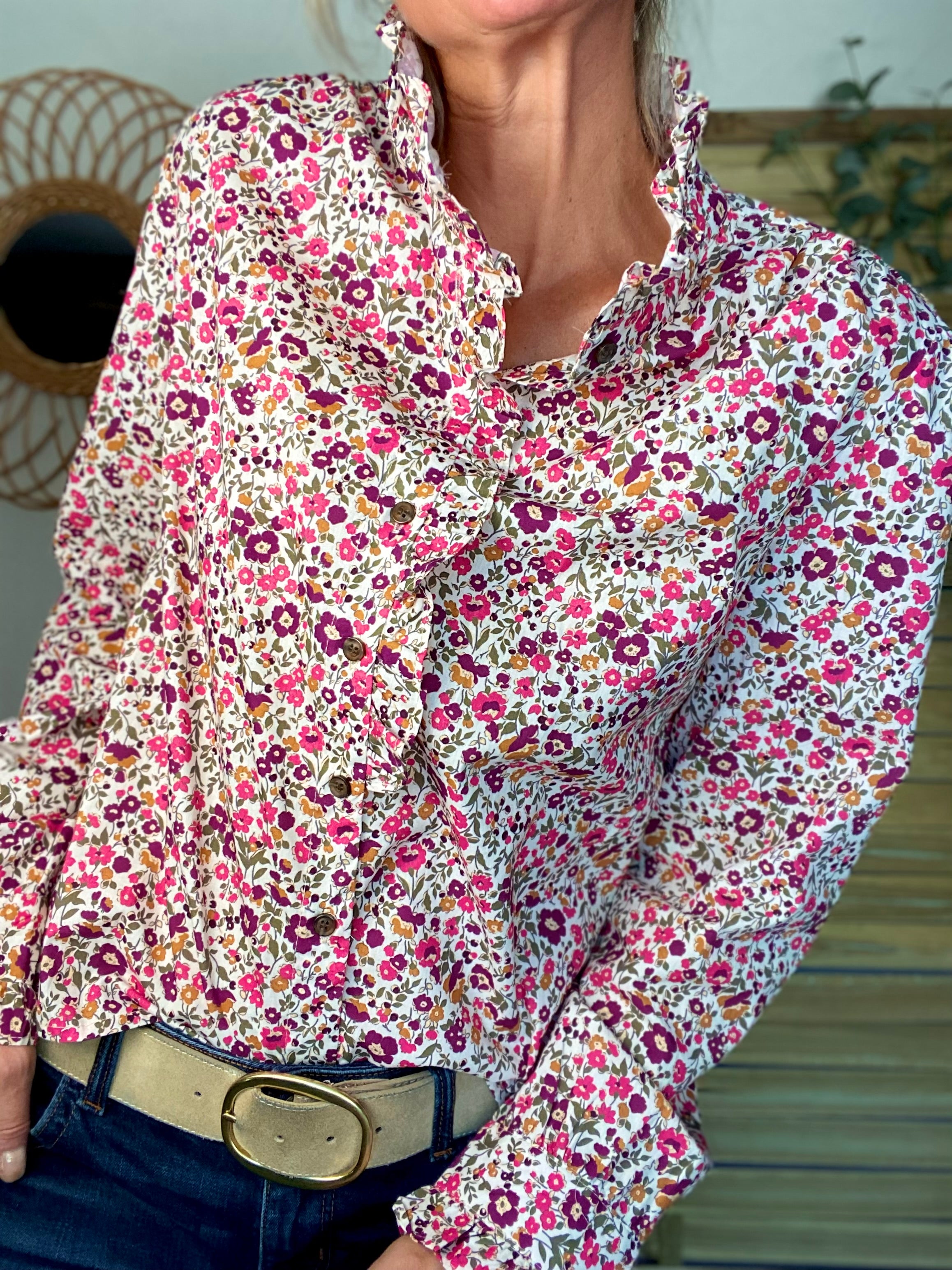 Chemise imprimé Liberty rose, col victorien volanté HÉLOÏSE