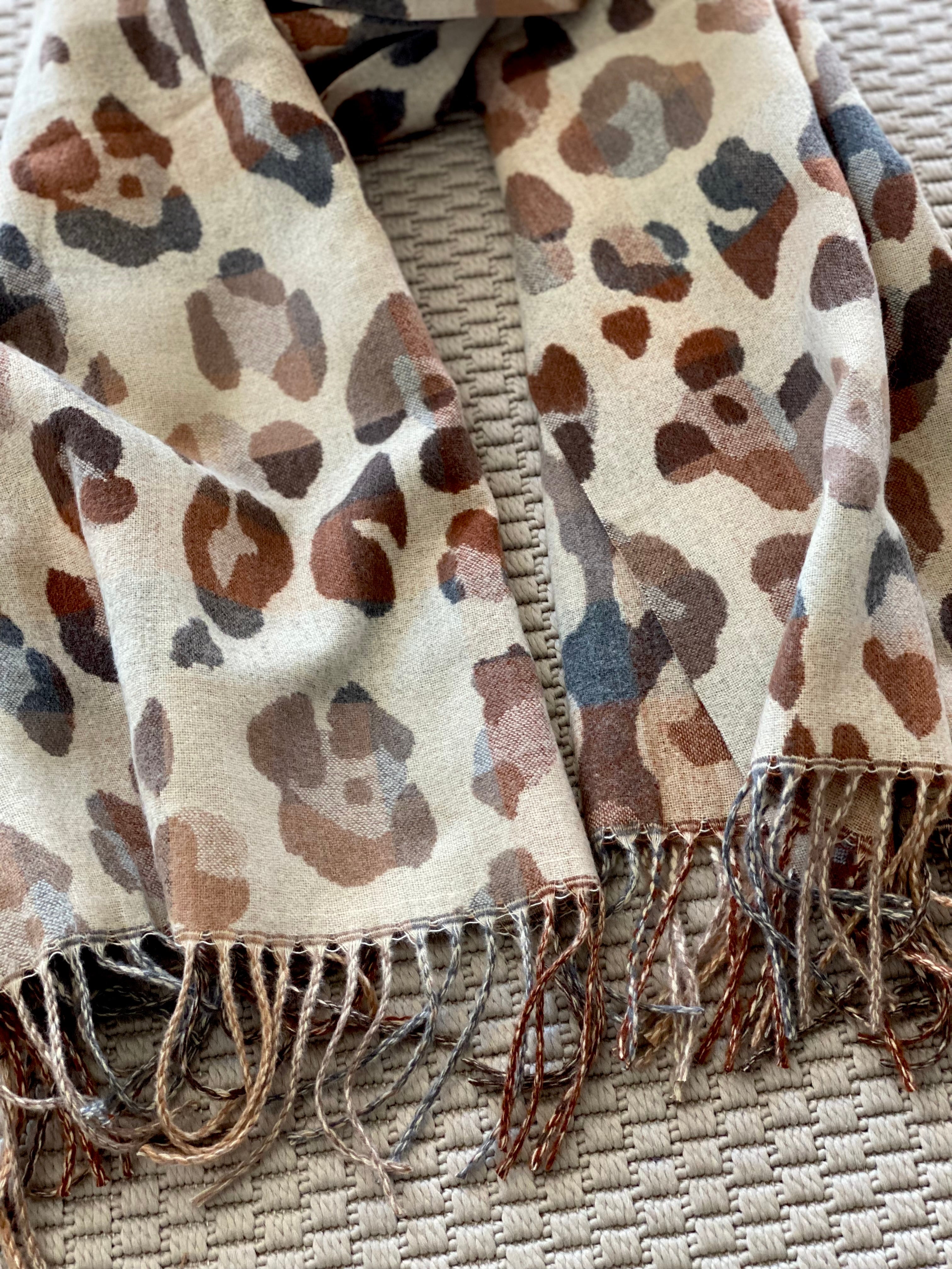 Écharpe douce AGNÈS Léo Beige 🐆