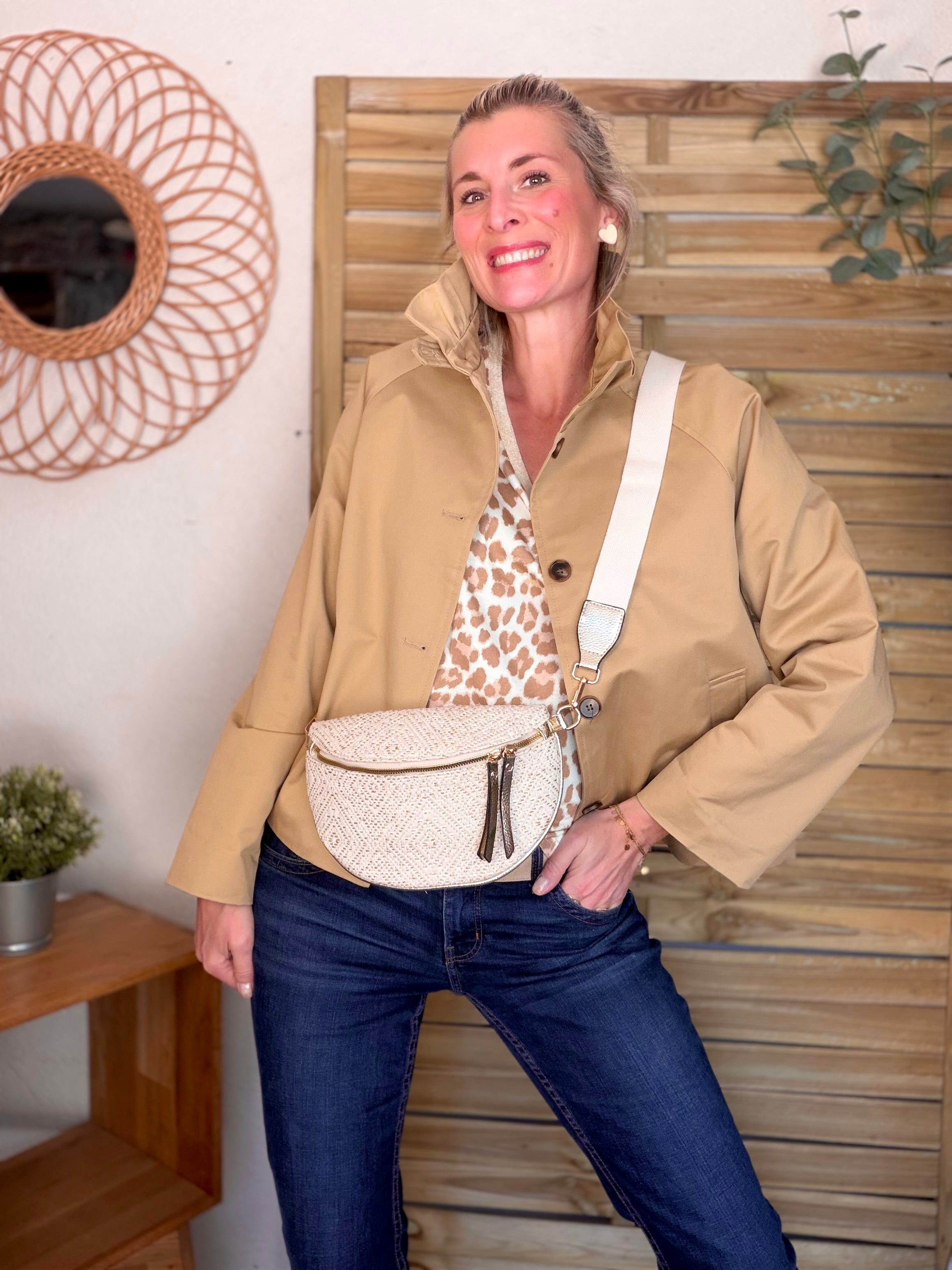 Sac banane tressée beige et doré - FANNY