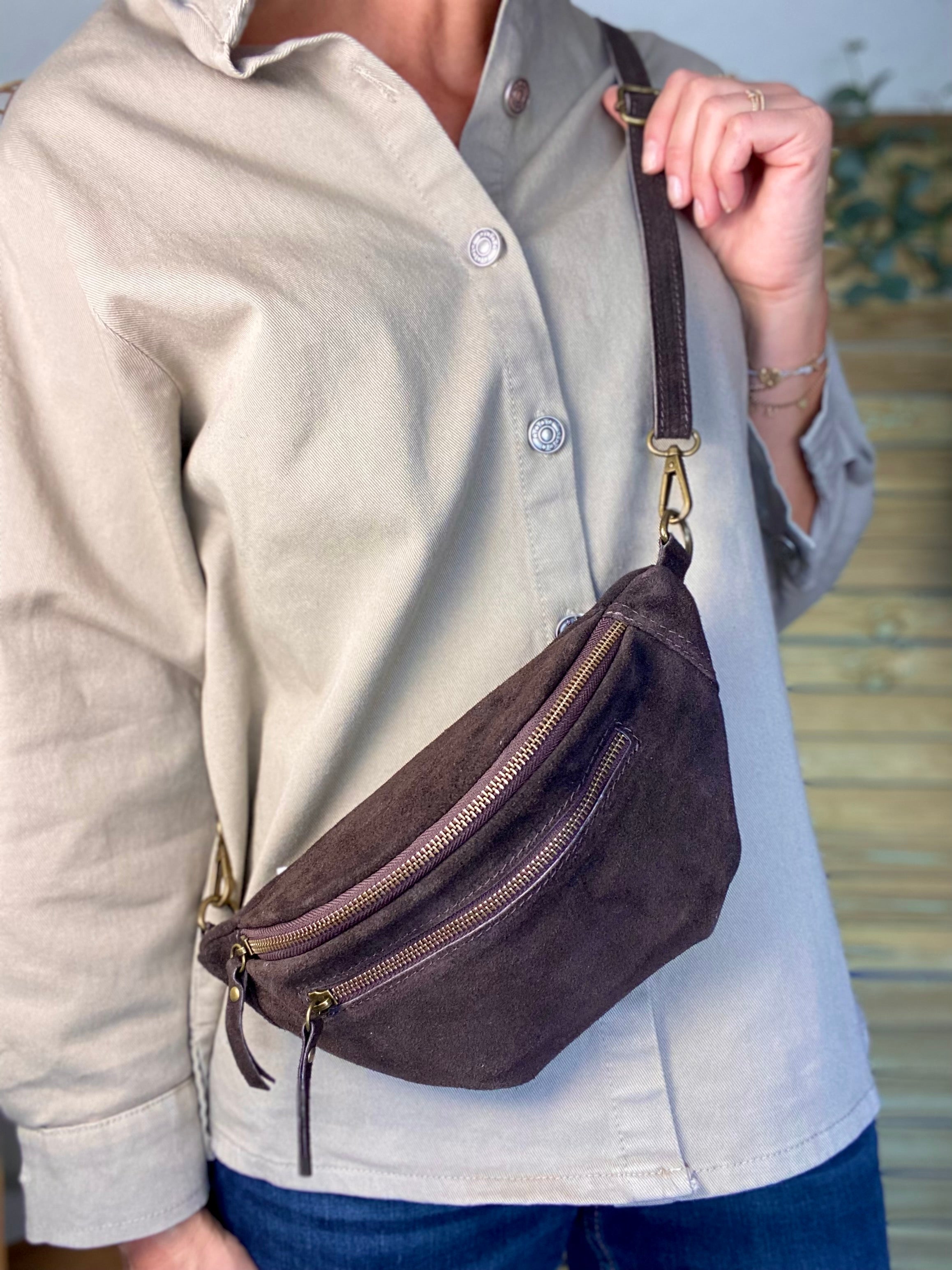 Sac banane double poche en cuir daim - OPALINE - Chocolat