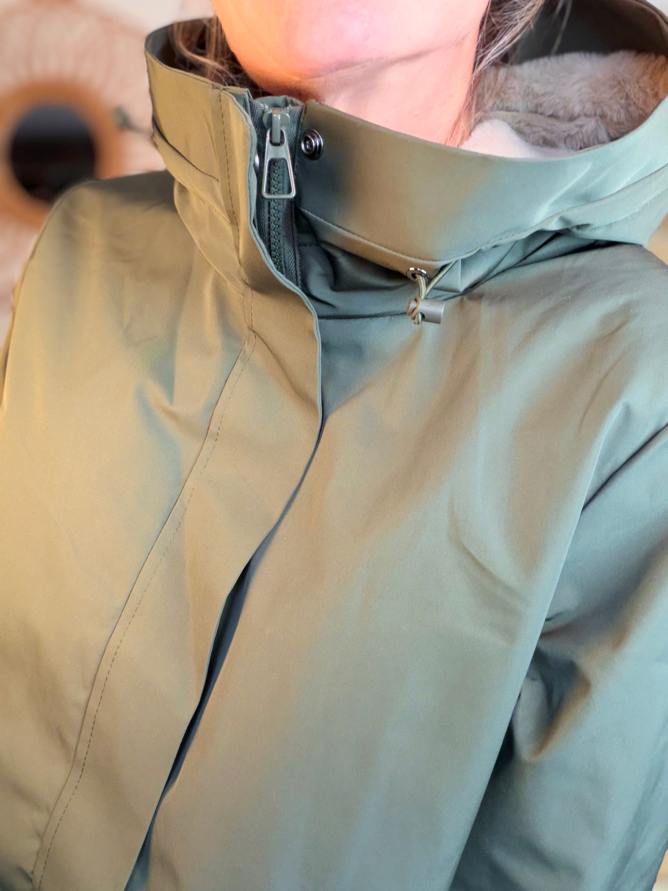Parka fourrée imperméable AMBRE - Kaki / Beige - LAURA JO