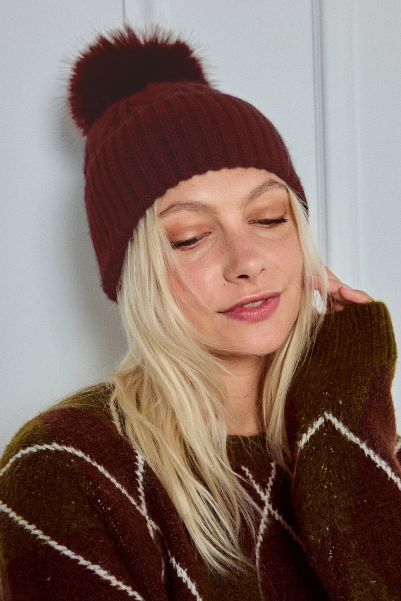 Bonnet torsadé en laine avec pompon JULES