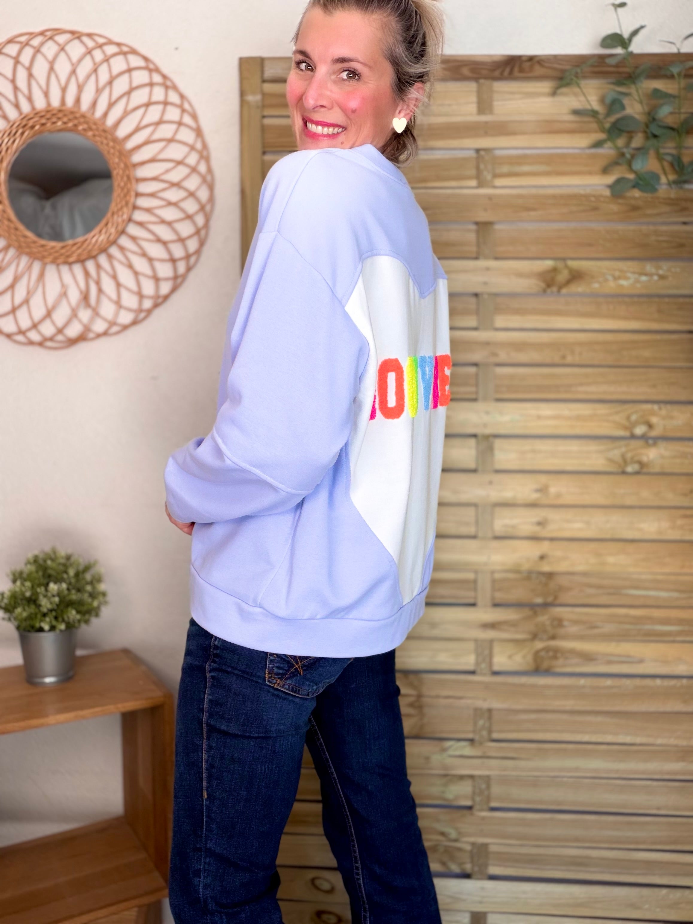 Sweat oversized GOOD VIBES ALYSSA bleu ciel/blanc