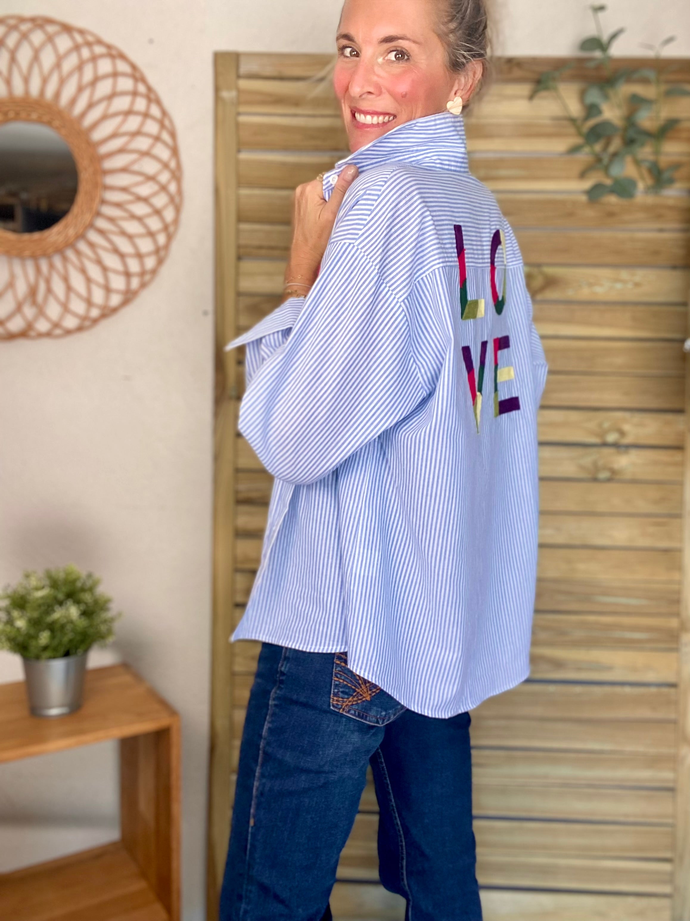 Chemise rayée brodée LOVE multico LANA - Bleue