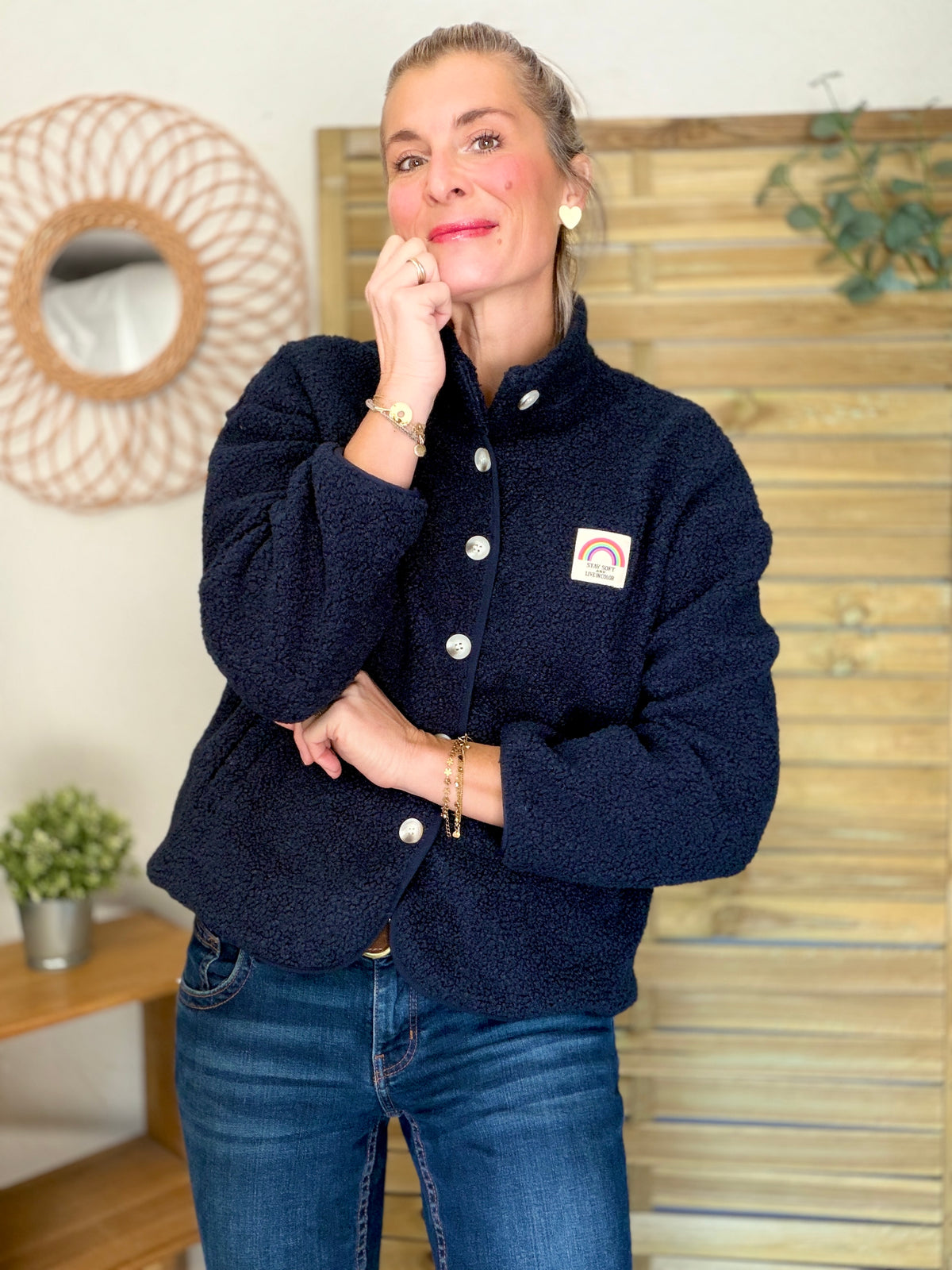 Veste Sherpa boutonnée écusson Arc-en-ciel ÉNORA Bleu marine