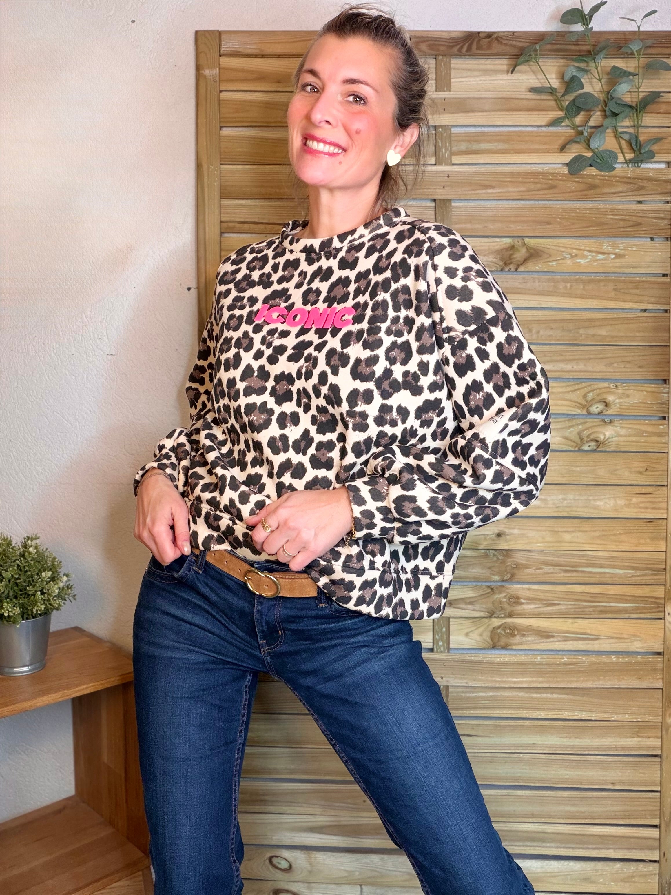 Sweat molleton imprimé Léo beige ICONIC 🐆 MANON