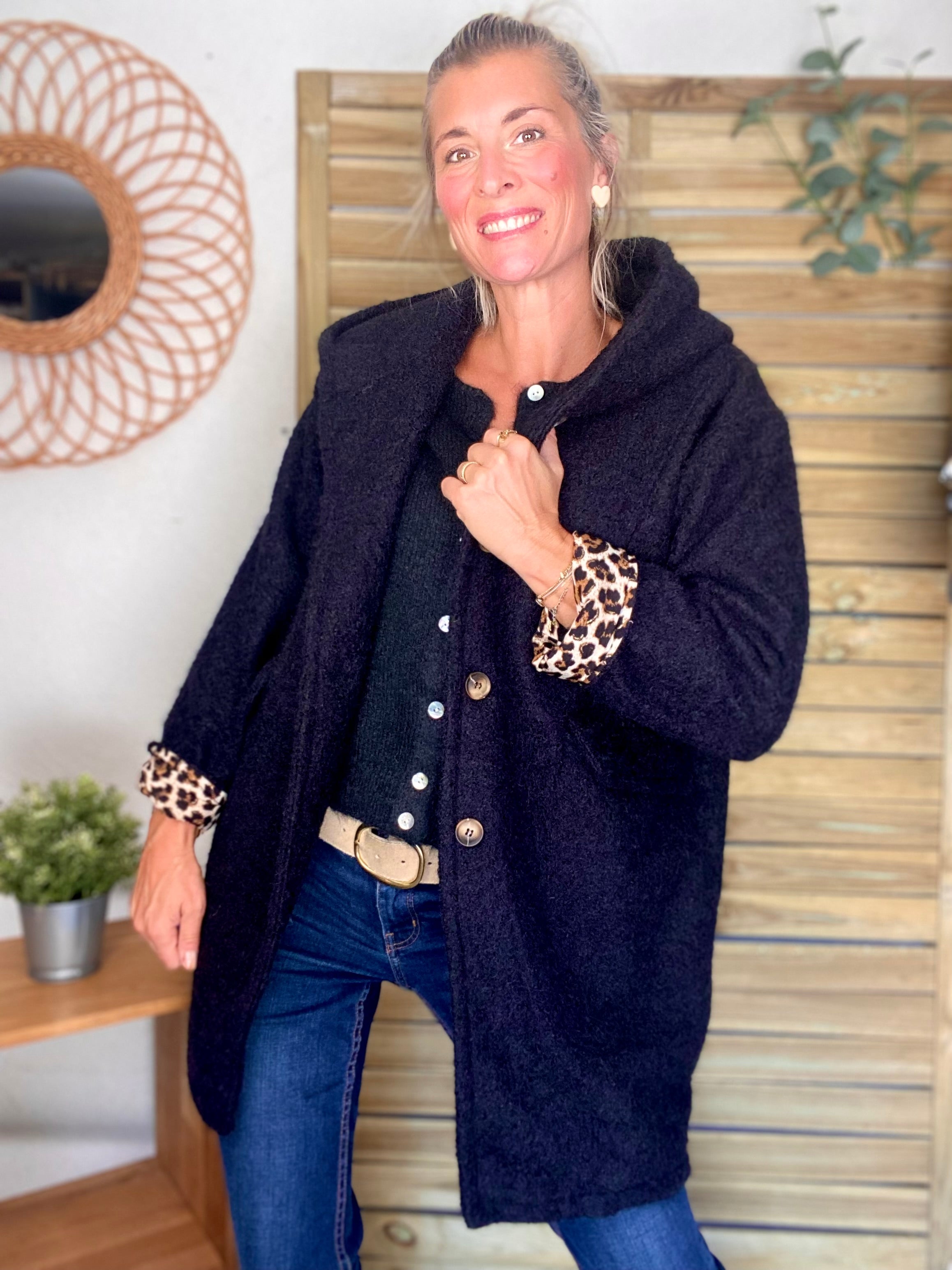 Manteau en laine EUGÉNIE avec détails Léo 🐆 - Noir