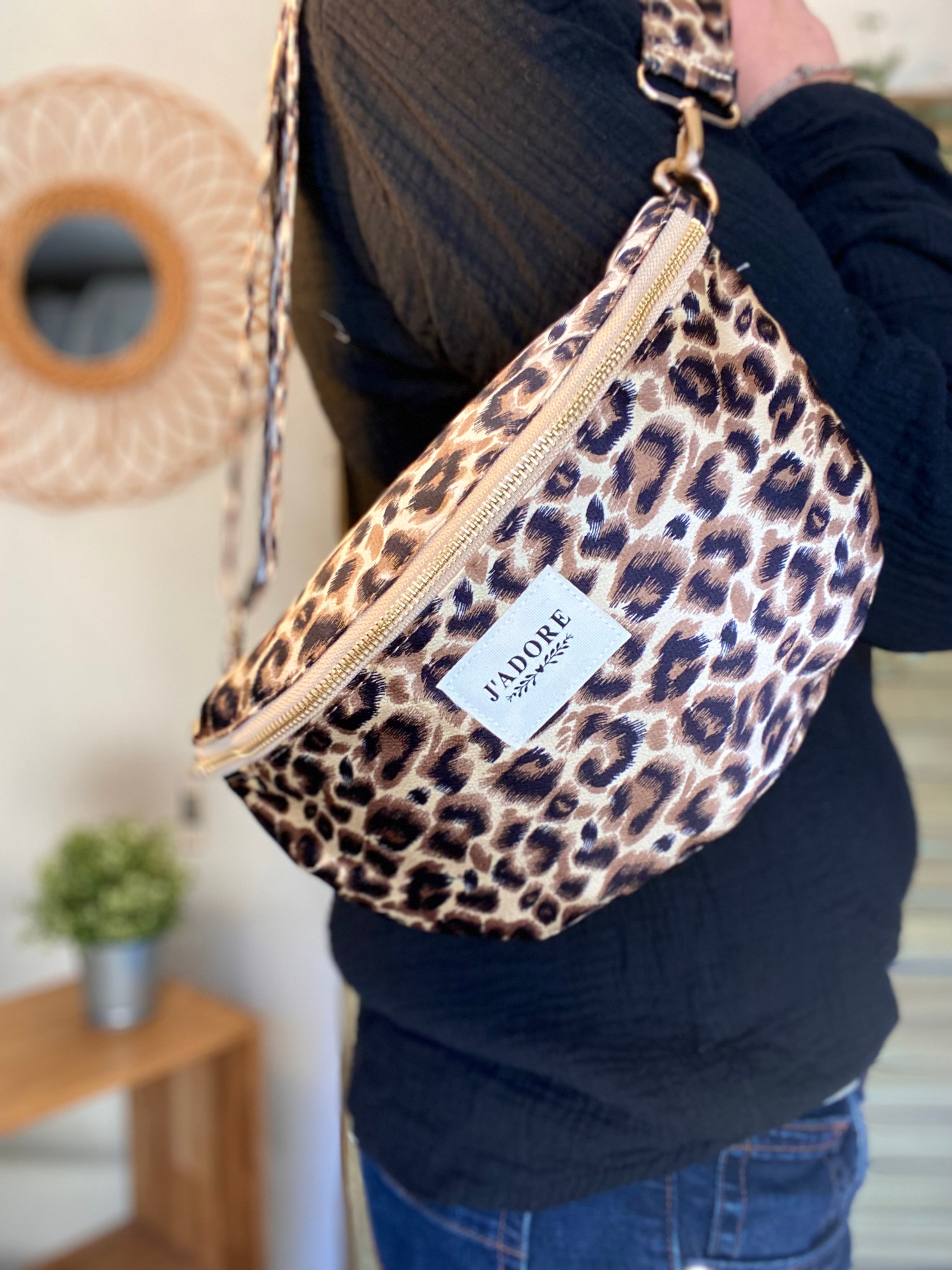 Sac banane L - BONNIE - Léo choco 🐆