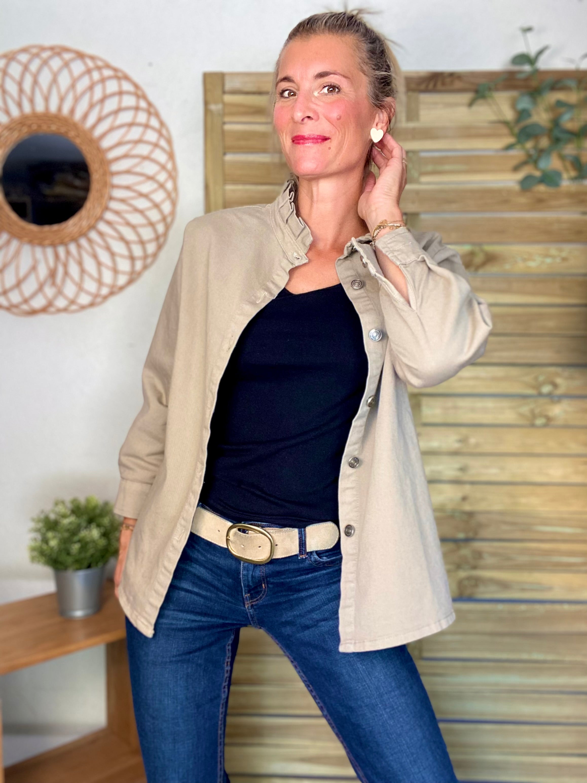 Veste / Chemise en coton, col victorien volanté Beige taupe LISON