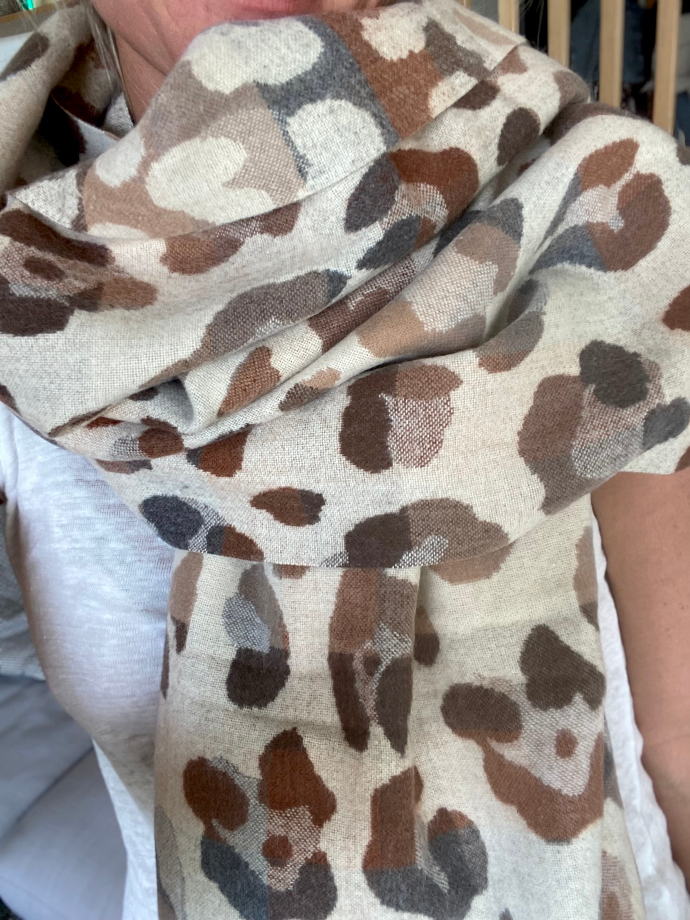 Écharpe douce AGNÈS Léo Beige 🐆
