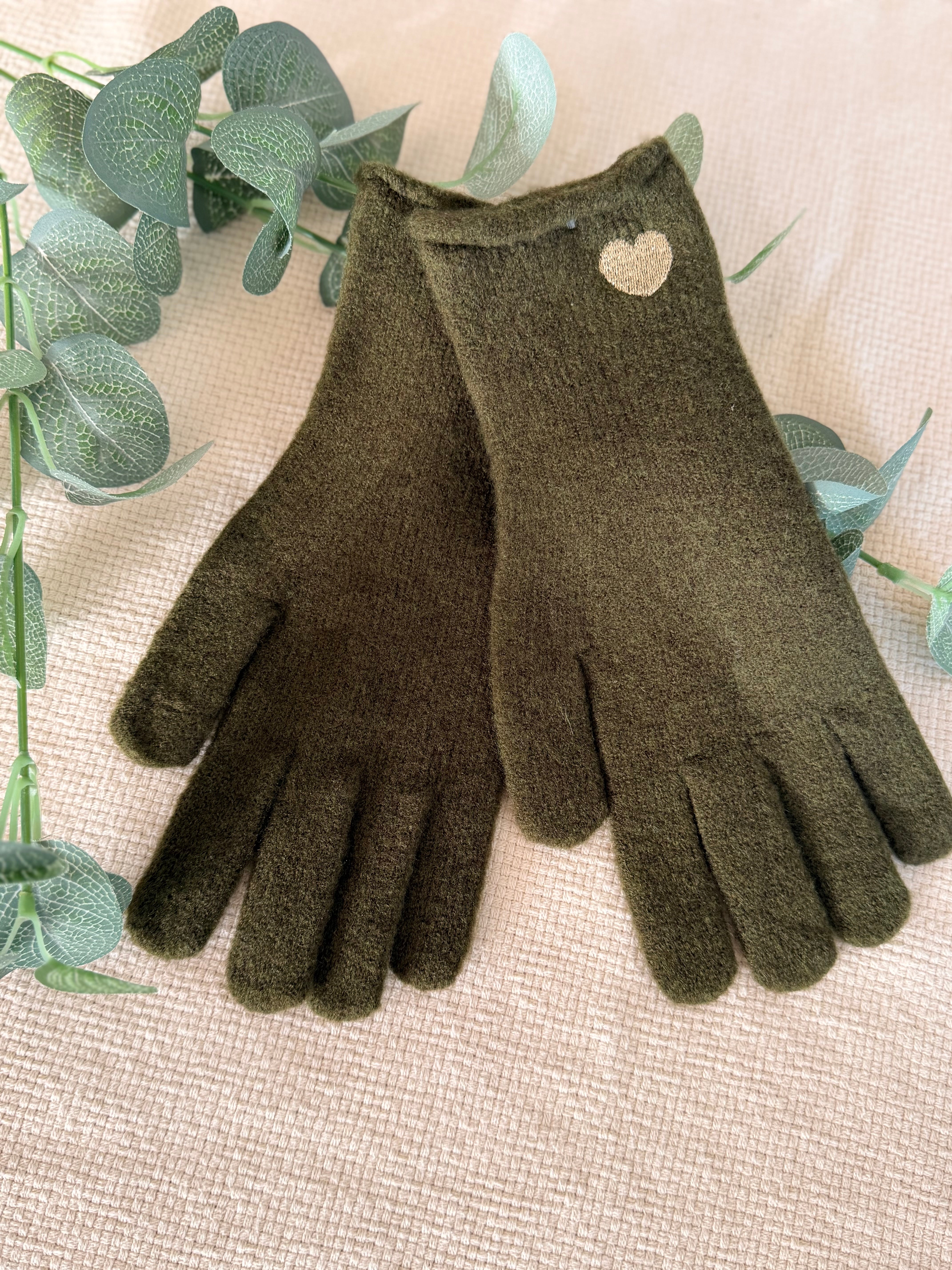 Gants CHLOÉ avec coeur doré brodé 💛 et ouverture index et pouce 👌🏼