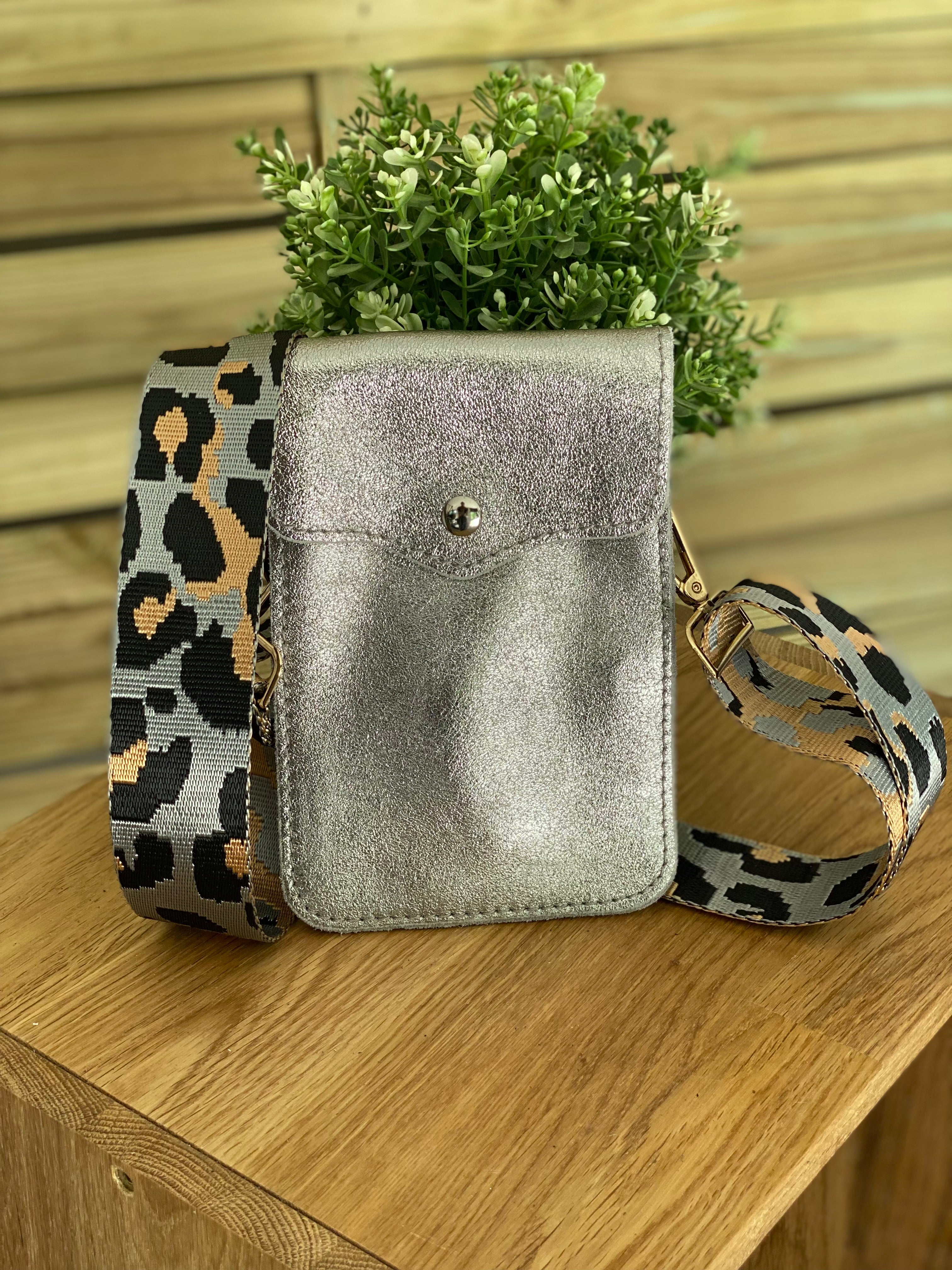 Pochette bandoulière en cuir irisé - FLORE - Argent  (7 coloris)