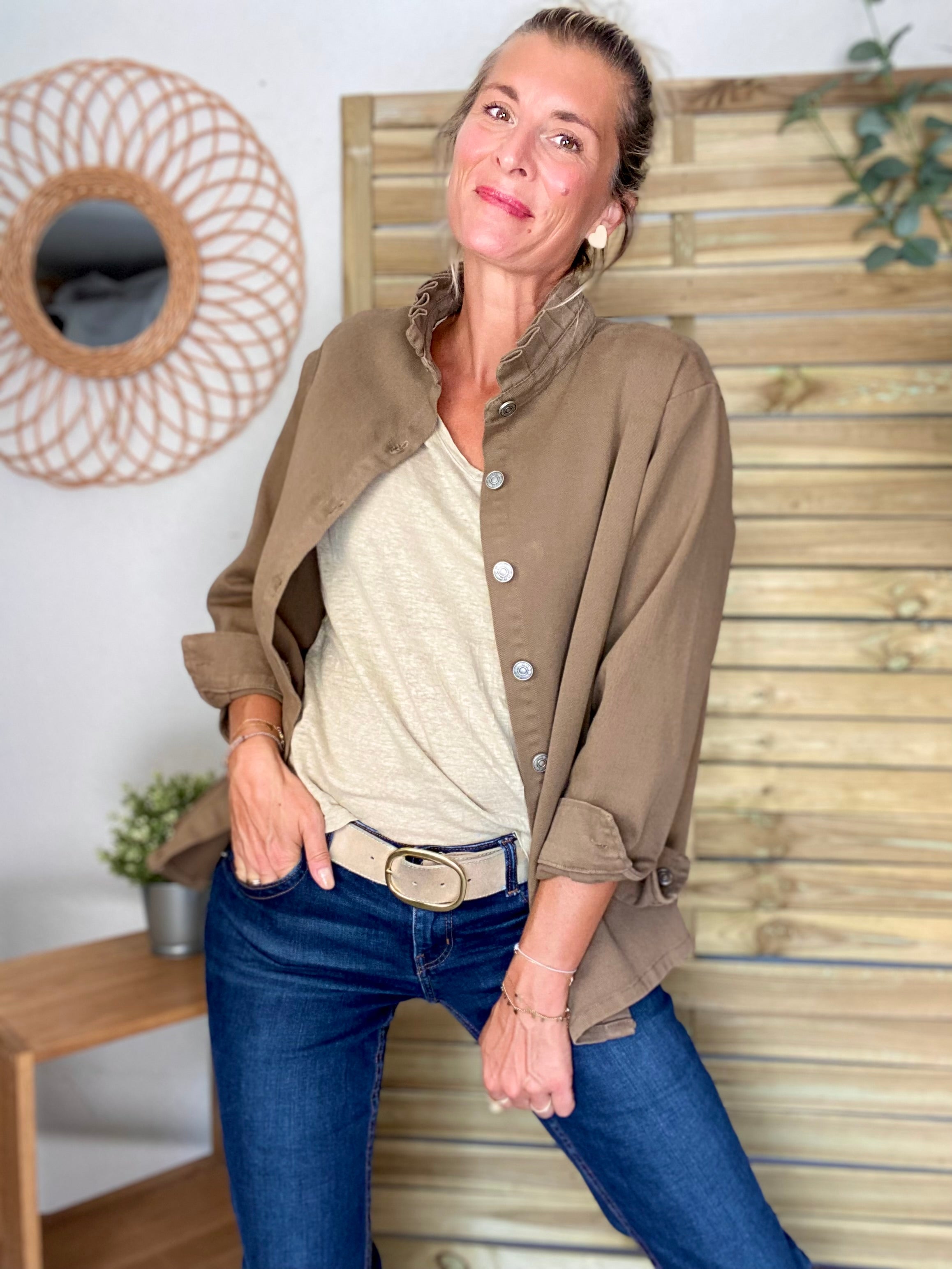 Veste / Chemise en coton, col volanté Camel foncé LISON