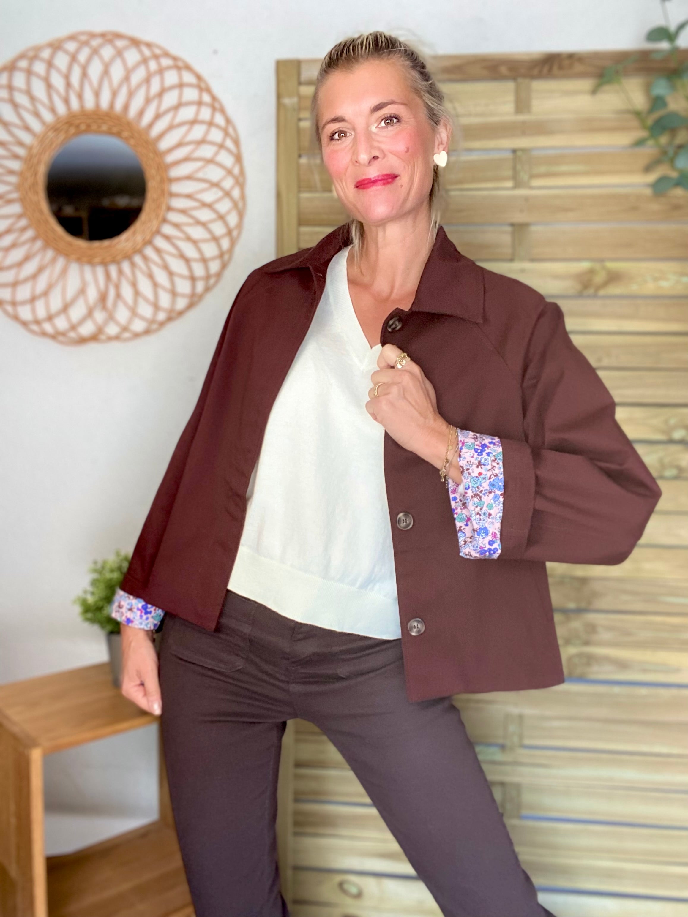 Veste Trench en coton bordeaux foncé avec Liberty - MAHAUT