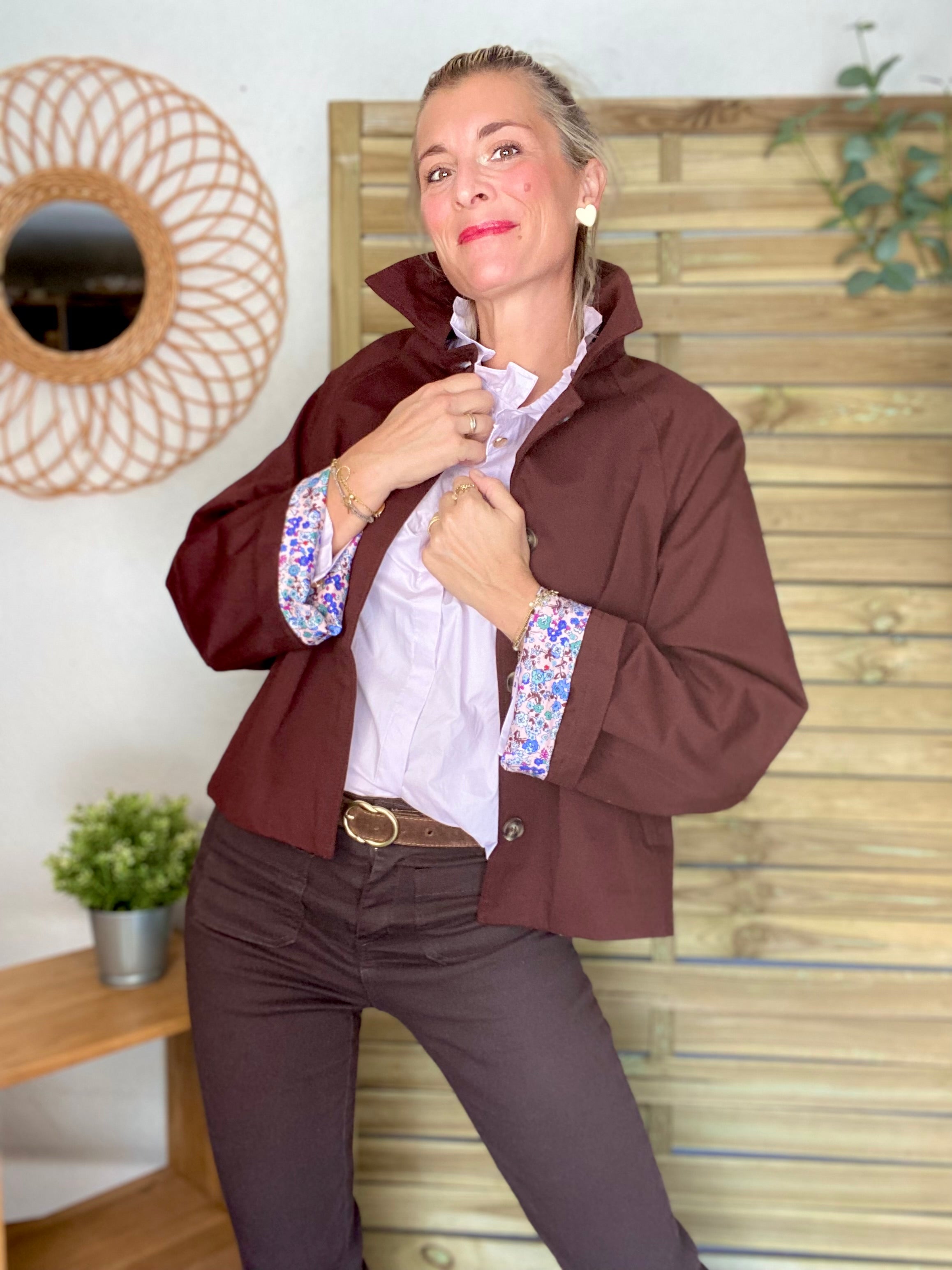 Veste Trench en coton bordeaux foncé avec Liberty - MAHAUT