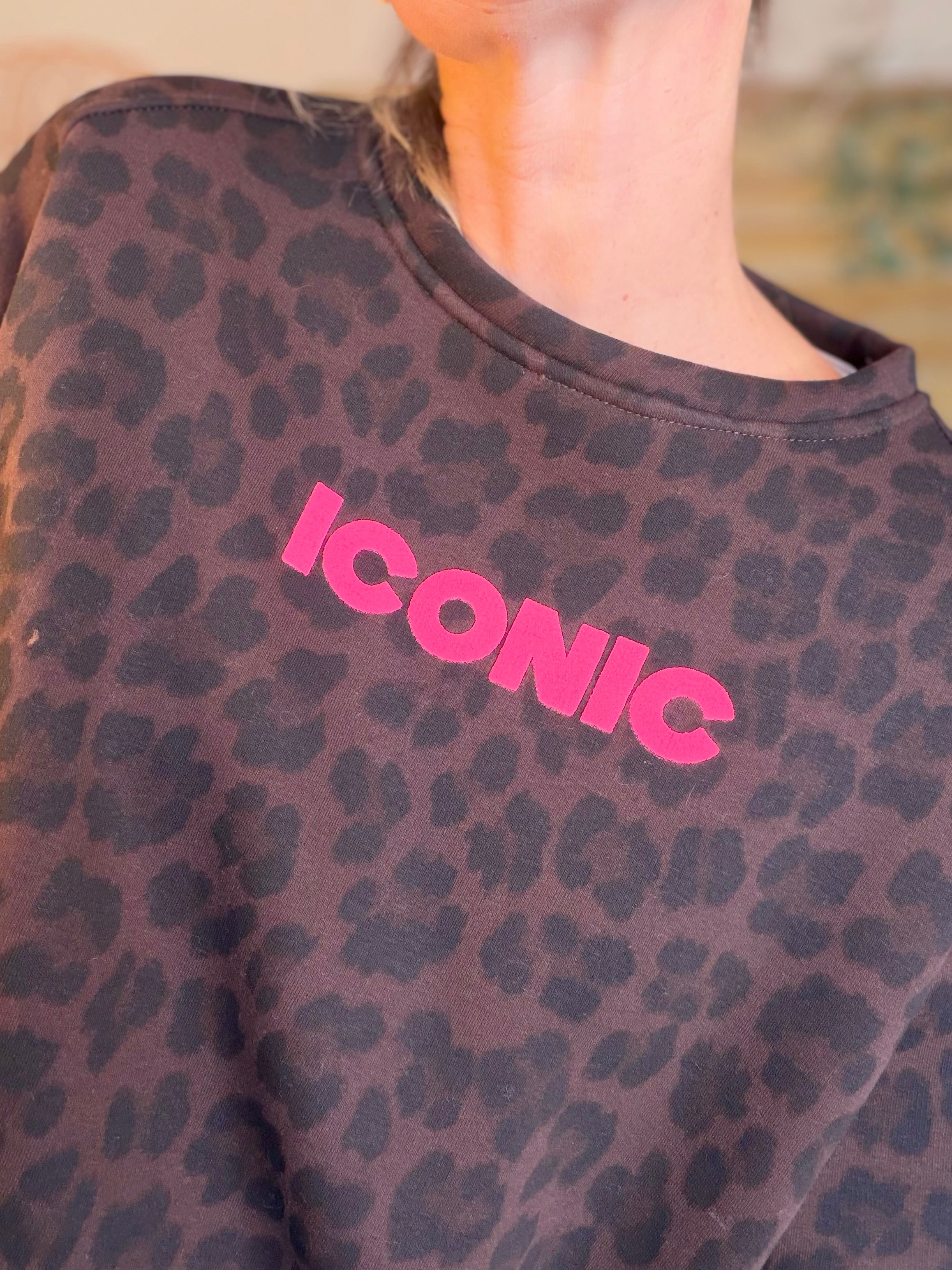 Sweat molleton imprimé Léo choco ICONIC 🐆 MANON