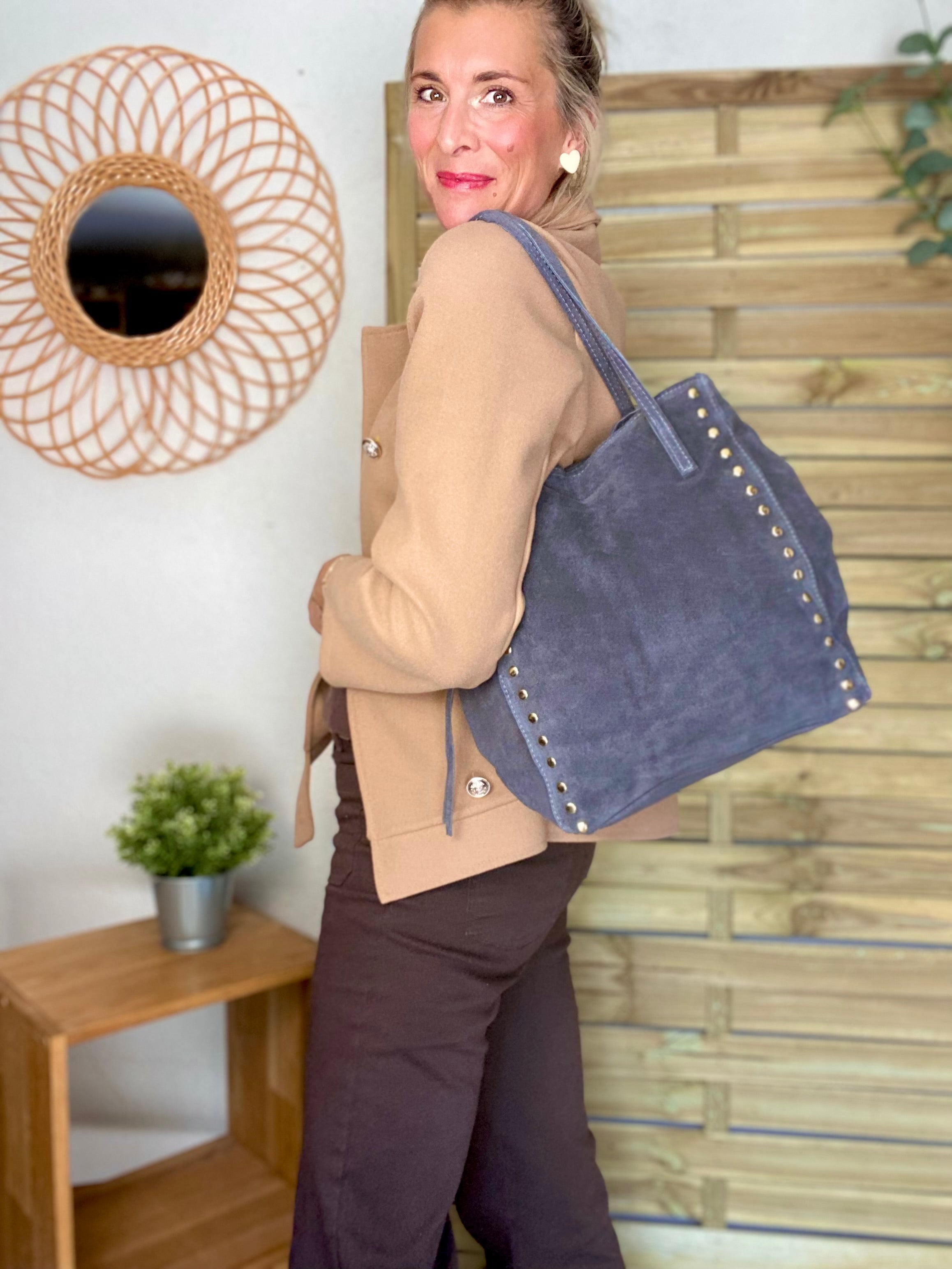 ⚡️PÉPITES FRIDAY - Sac en cuir daim avec clous - Gris foncé - COURTNEY