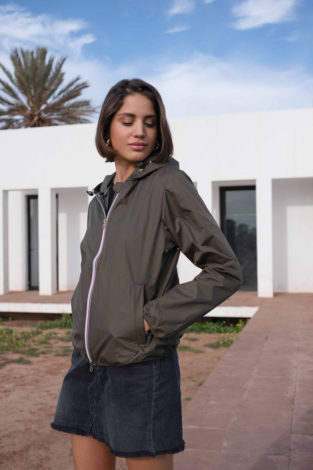 Coupe vent imperméable ANNA COURT Kaki - LAURA JO - DÉSTOCKAGE sur Tailles L et XL