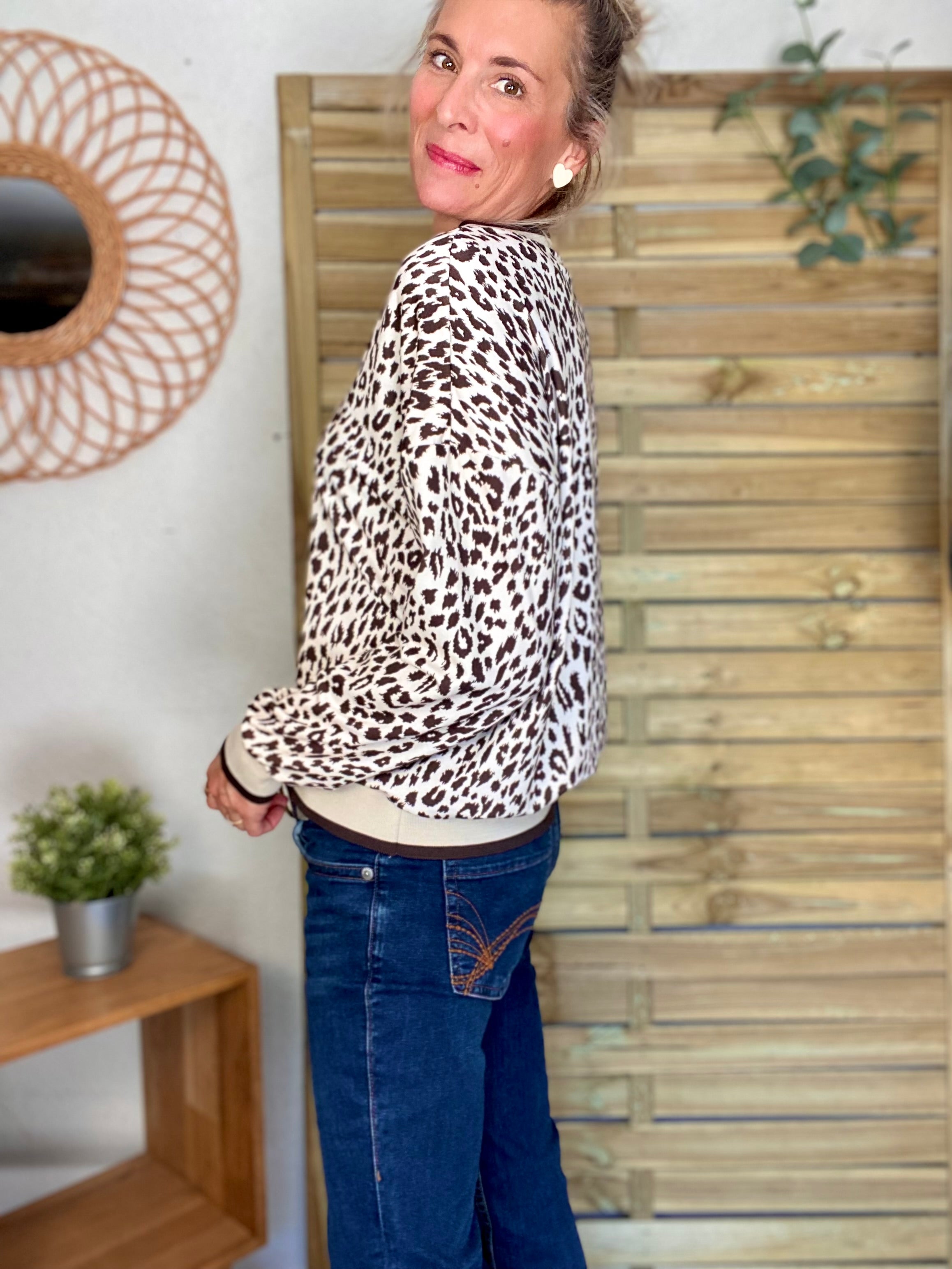 Sweat imprimé Léo 🐆 AMANDINE - Chocolat